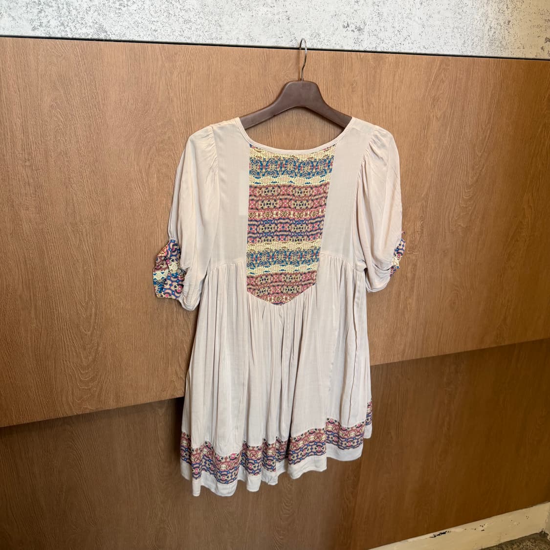 빈티지 롱 블라우스 5부 슬리브 에스닉 패턴 배색 버튼업 베이지 k32 상품이미지2