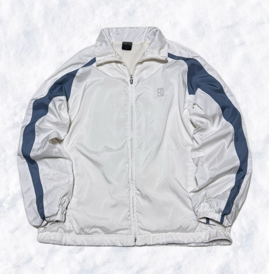 나이키 일본 시나모롤 화이트 바람막이 상품이미지1