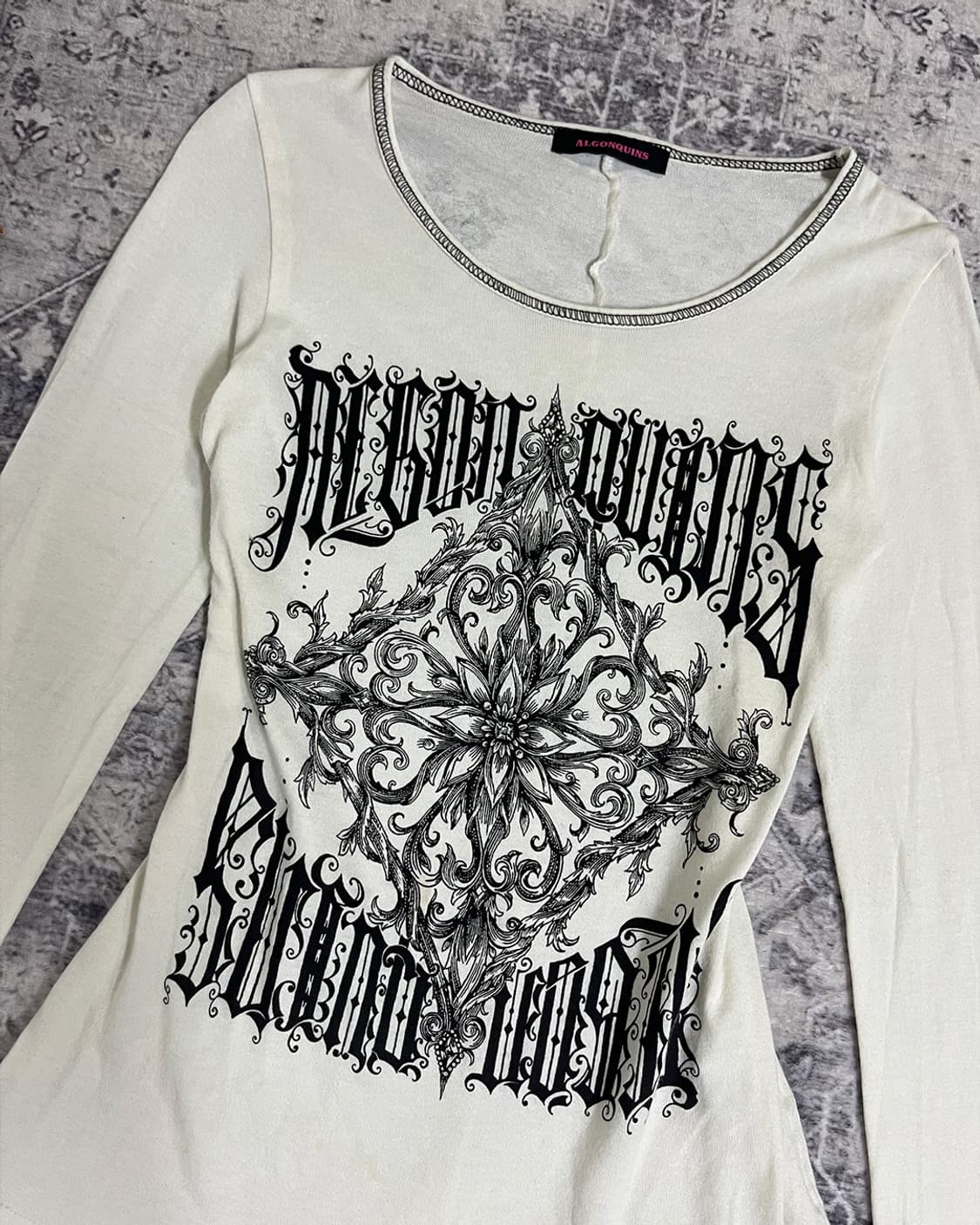 Algon Quins Gothinc printing long sleeve 상품이미지6