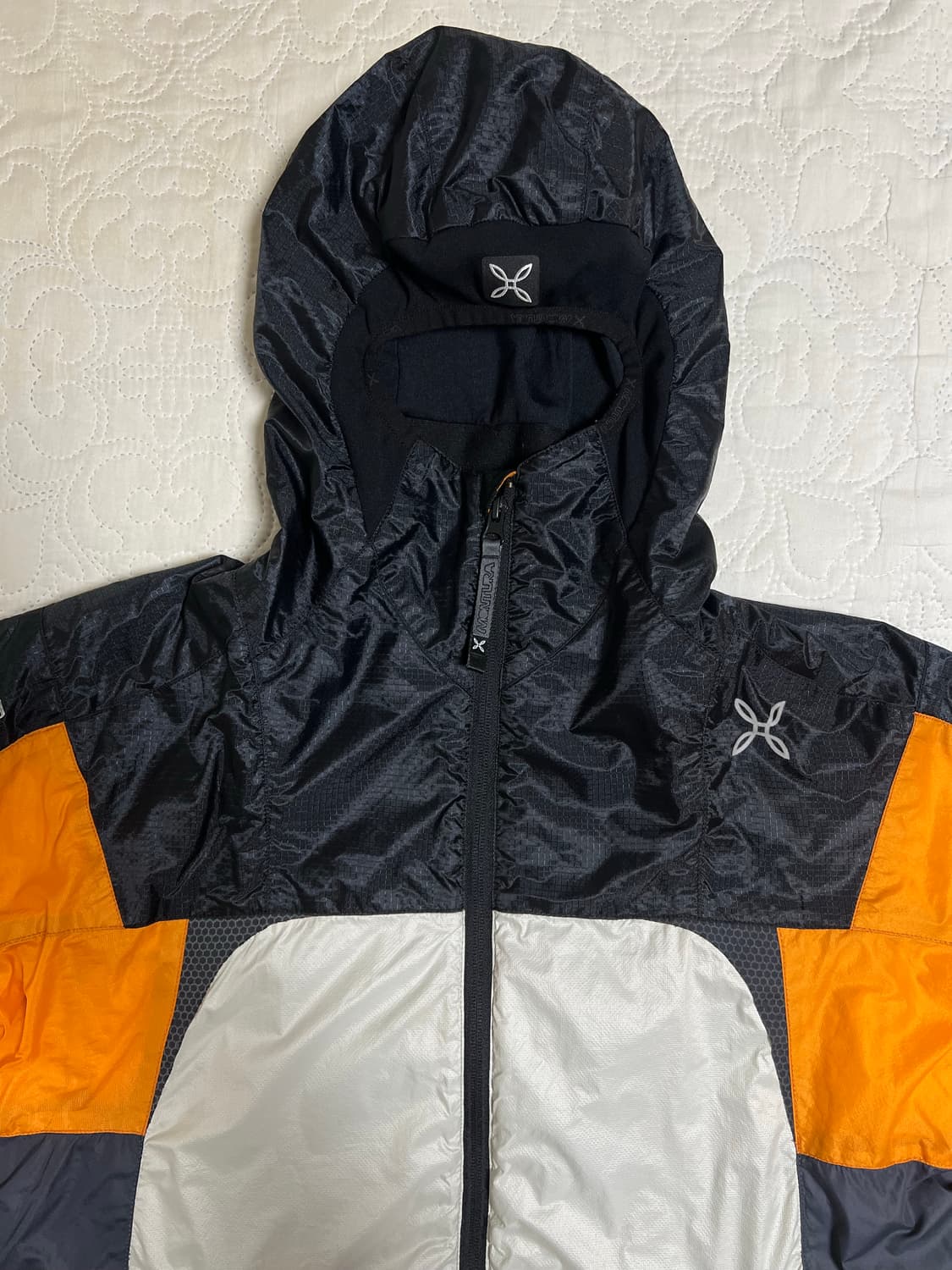 몬츄라 스카이 자켓 M 흰주 상품이미지2