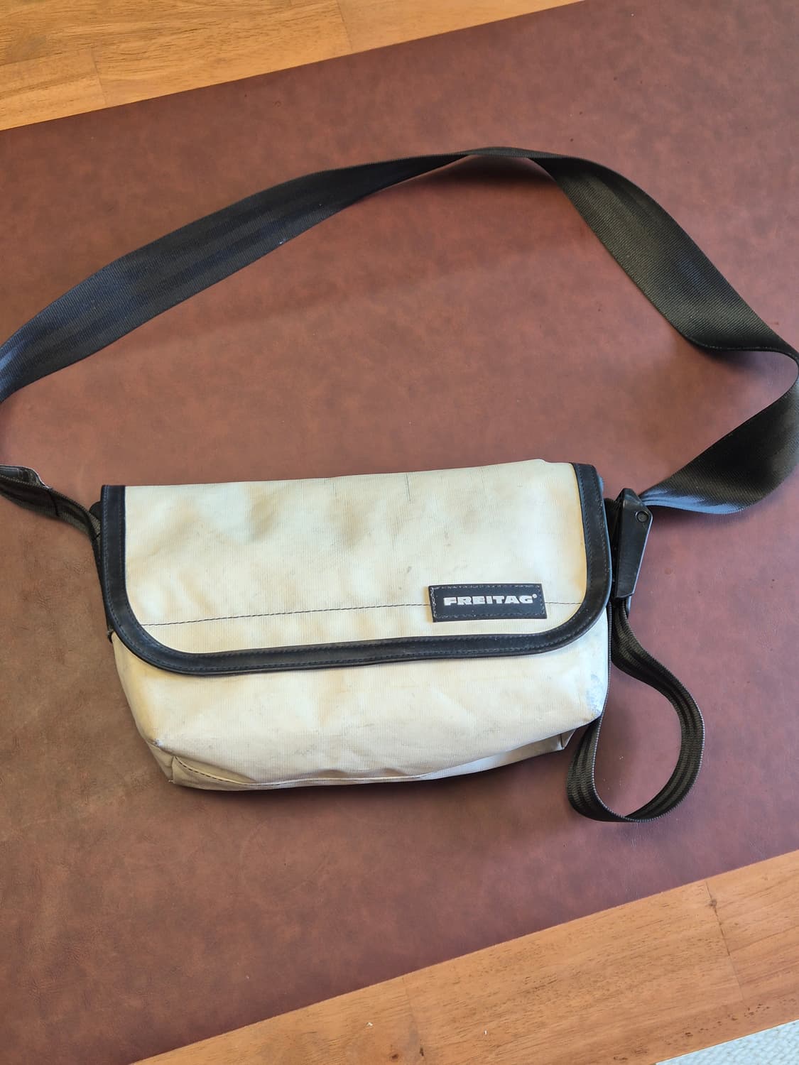 프라이탁 하이파이브오 올흰 상품이미지3