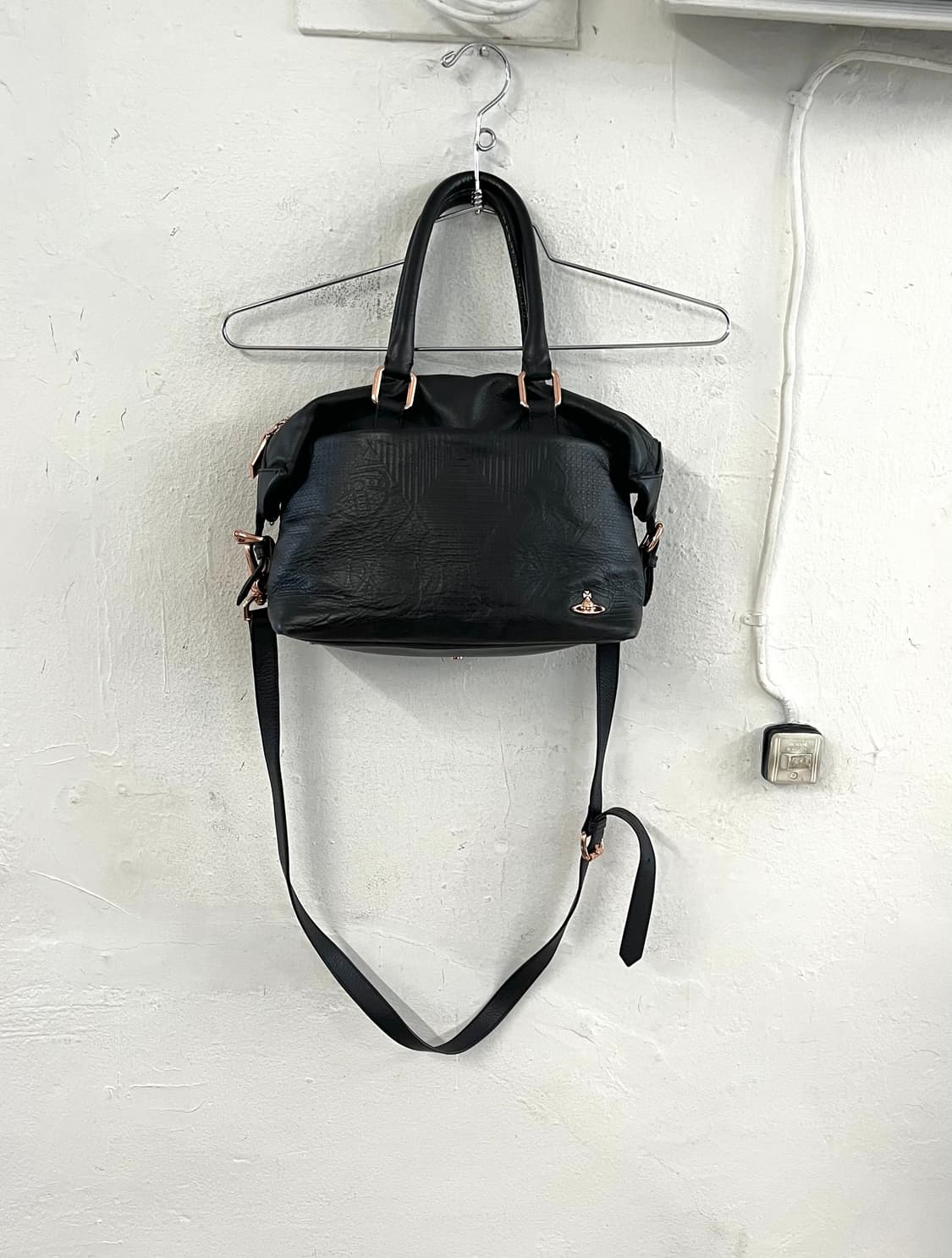 비비안웨스트우드 오알비 레더 크로스백 상품이미지1