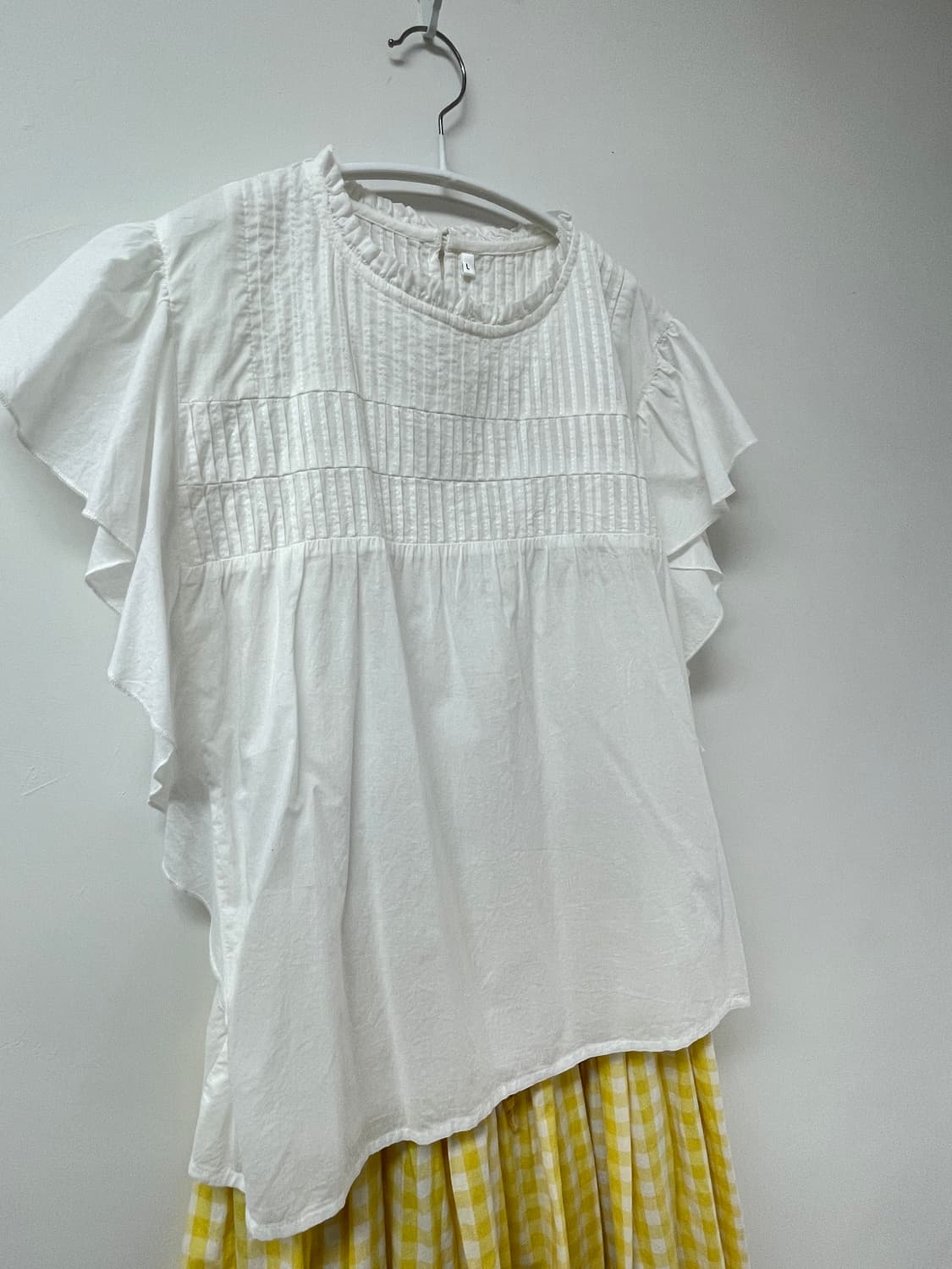 화이트 프릴 블라우스 상품이미지3