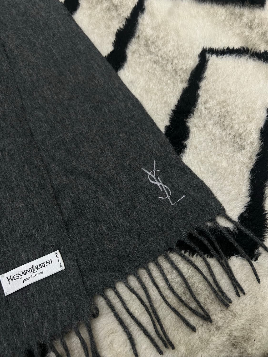 YSL 울 머플러 /챠콜 그레이 상품이미지1
