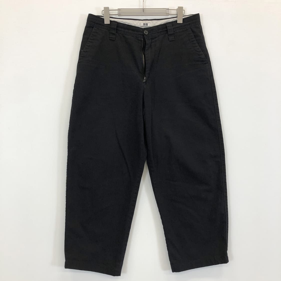 유니클로U 와이드 치노팬츠 82 블랙 상품이미지1