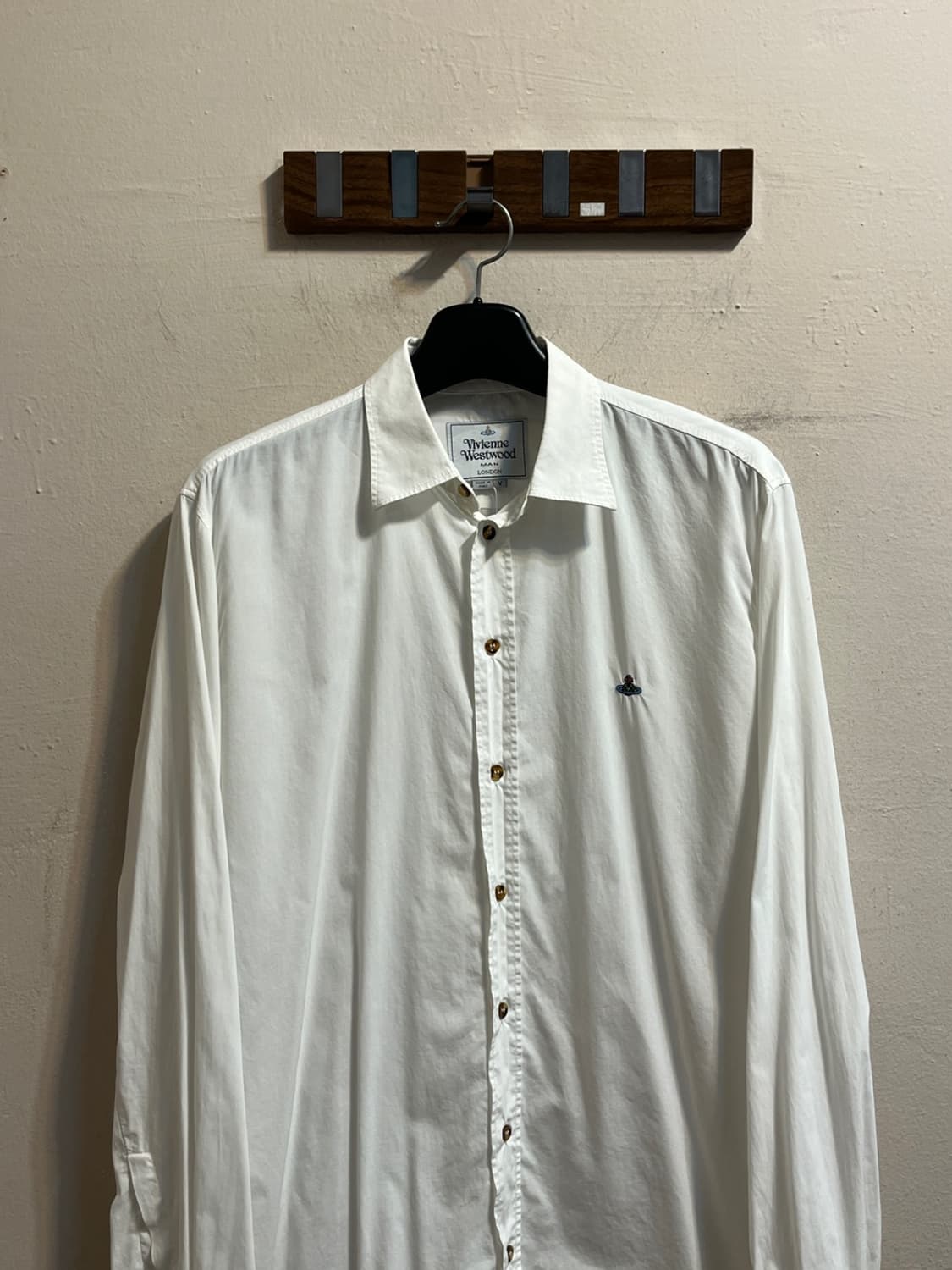 비비안 웨스트우드 화이트 셔츠 상품이미지2