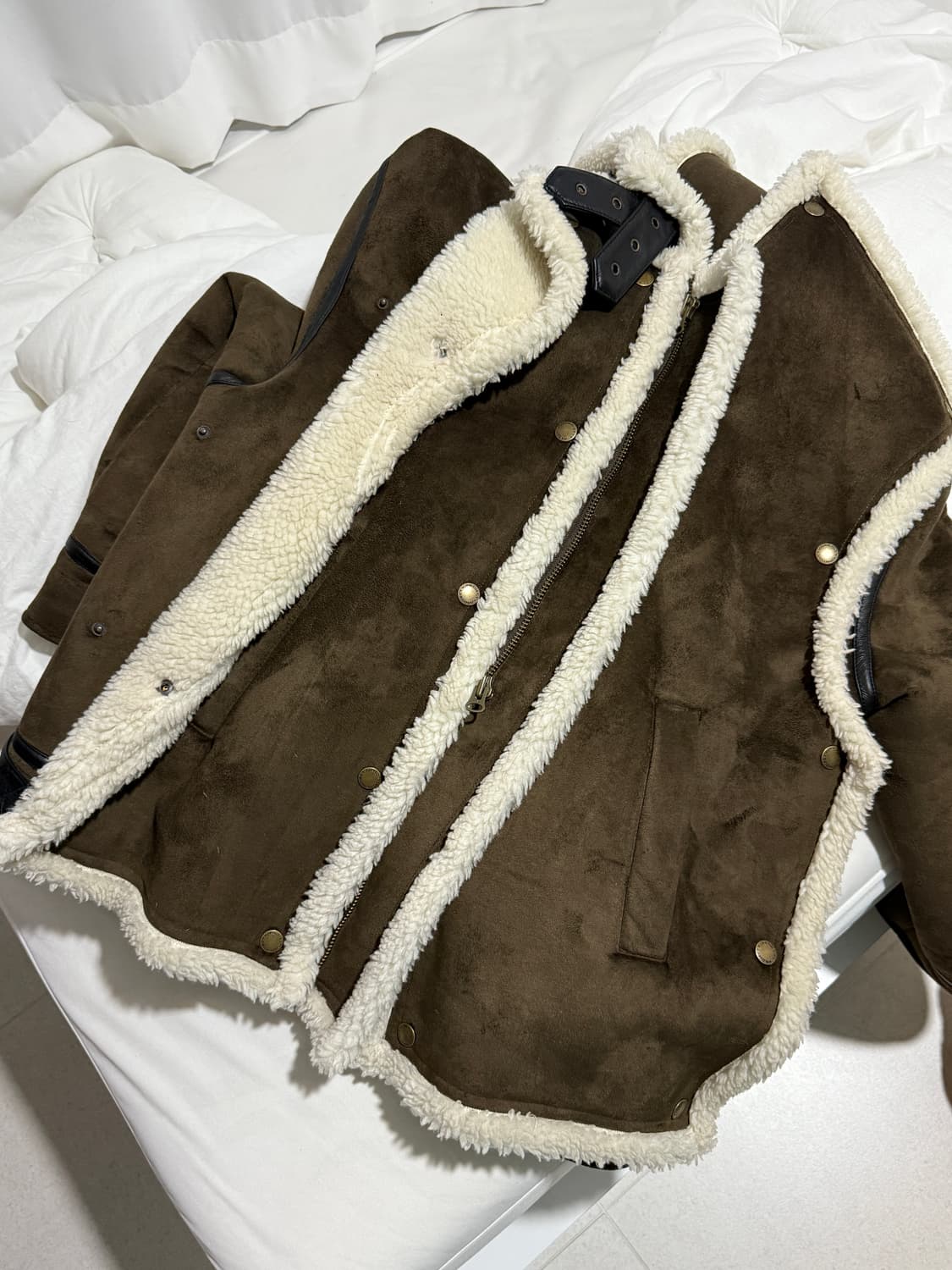 와이프로젝트 무스탕 시어링 자켓  상품이미지2