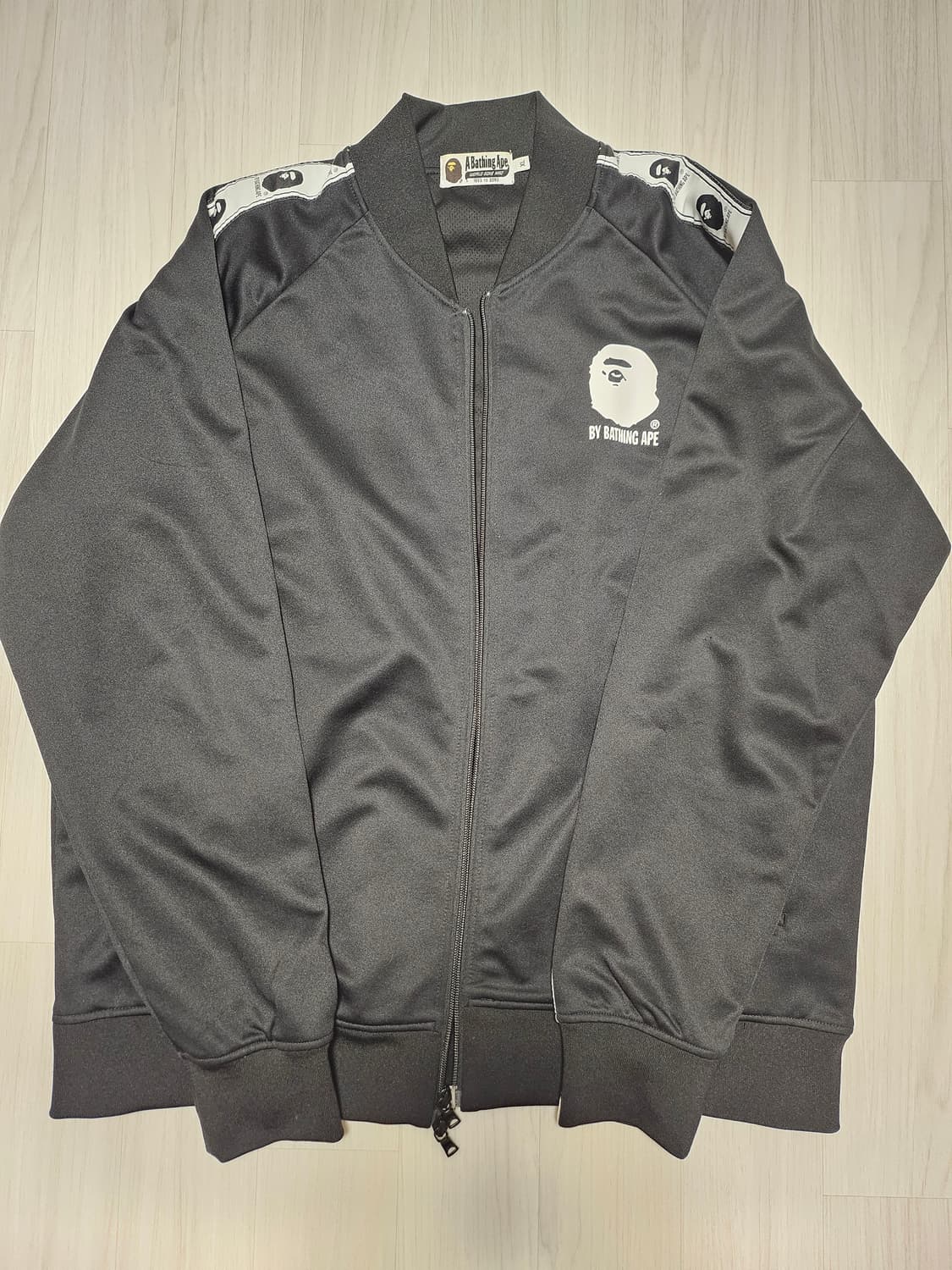 베이프 사루져지 판매합니다! 상품이미지1