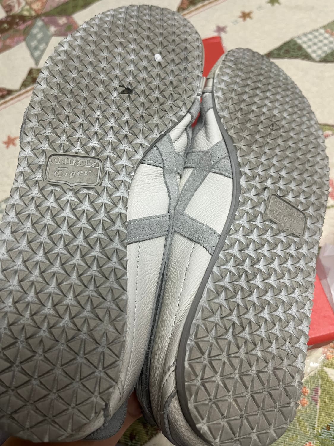 오니츠카타이거 화이트  상품이미지4