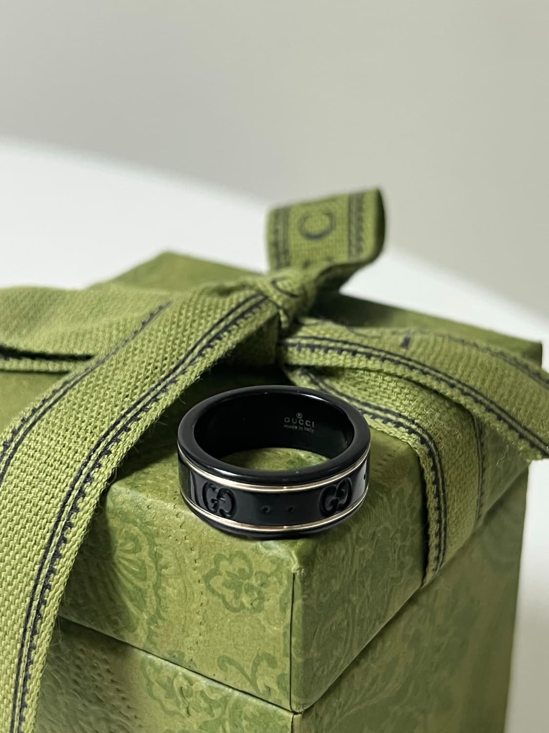 구찌 아이코닉 반지 블랙 아이콘 상품이미지3