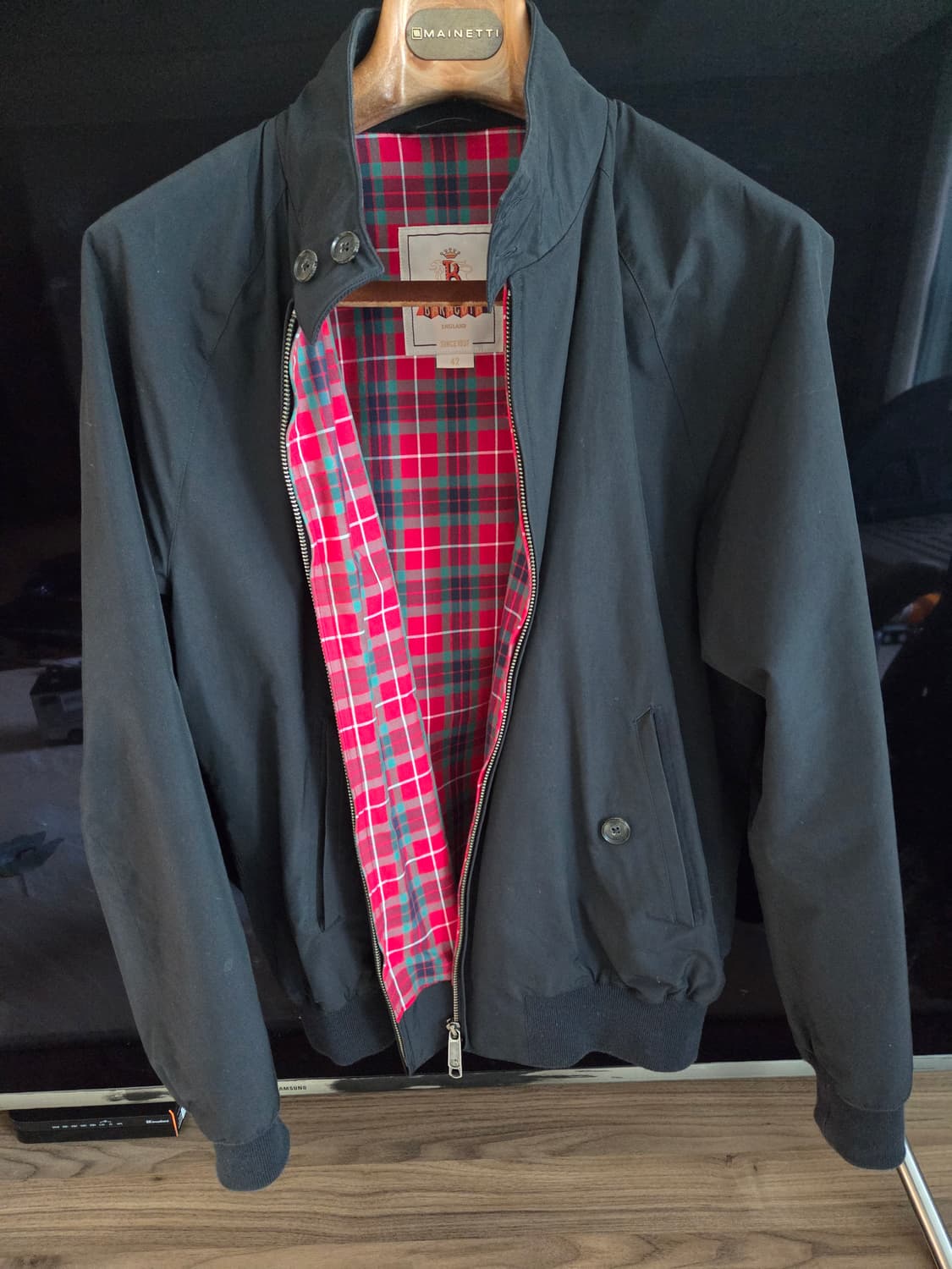 바라쿠타 g9 자켓 42사이즈 네이비 팝니다. 상품이미지1