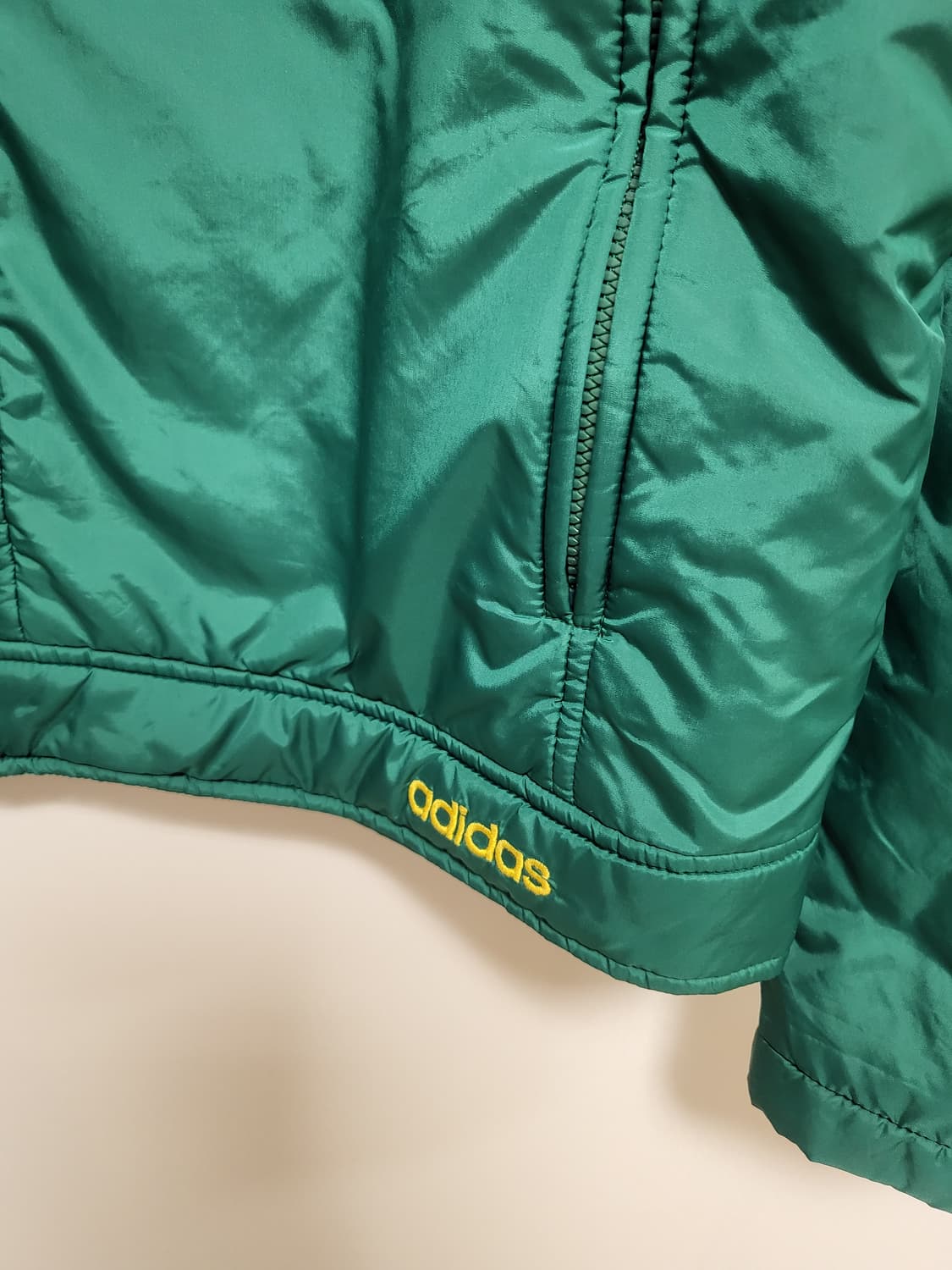 아디다스 90s 올드스쿨  경량배색패딩 상품이미지4