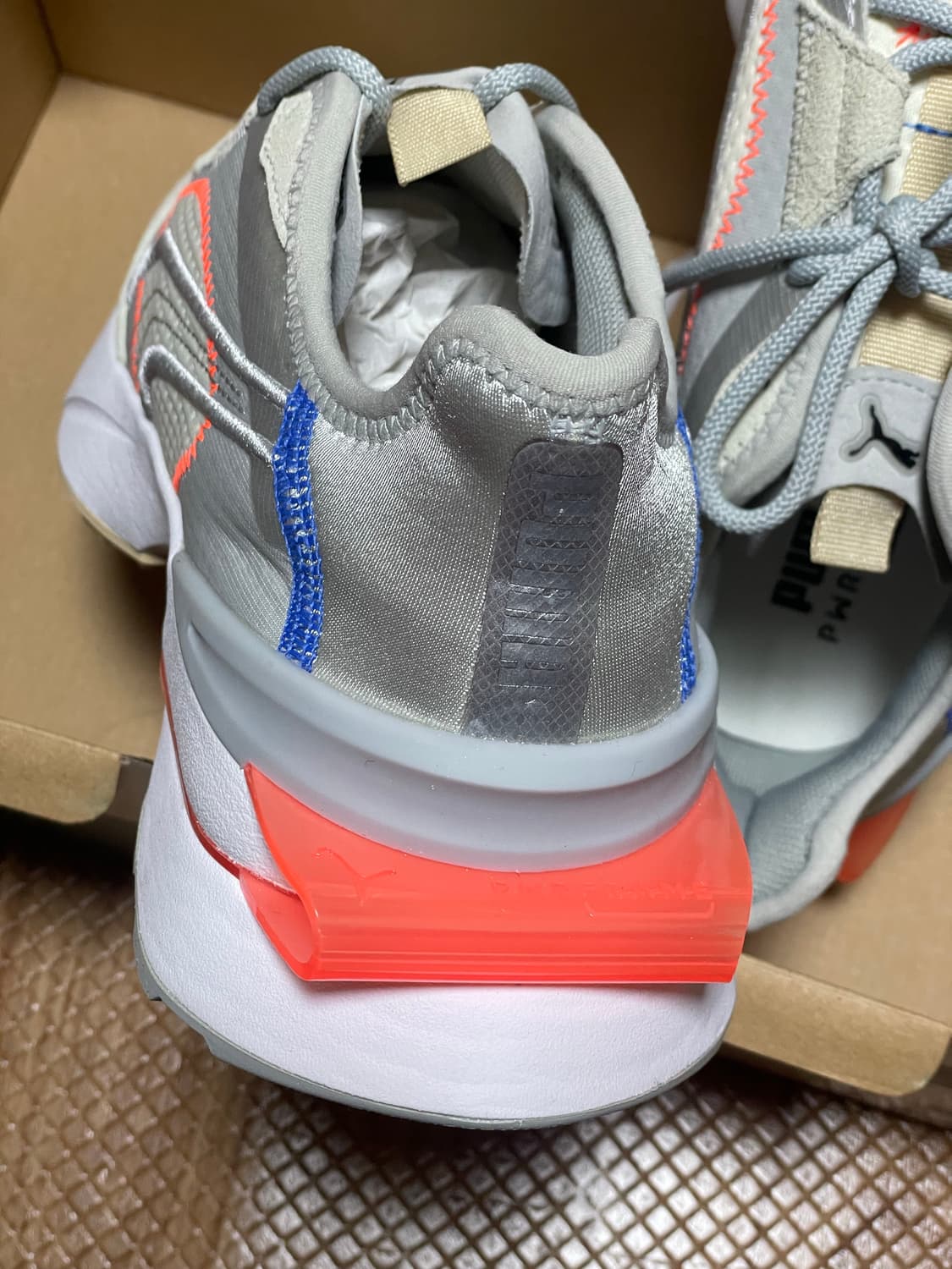 푸마 운동화 상품이미지4