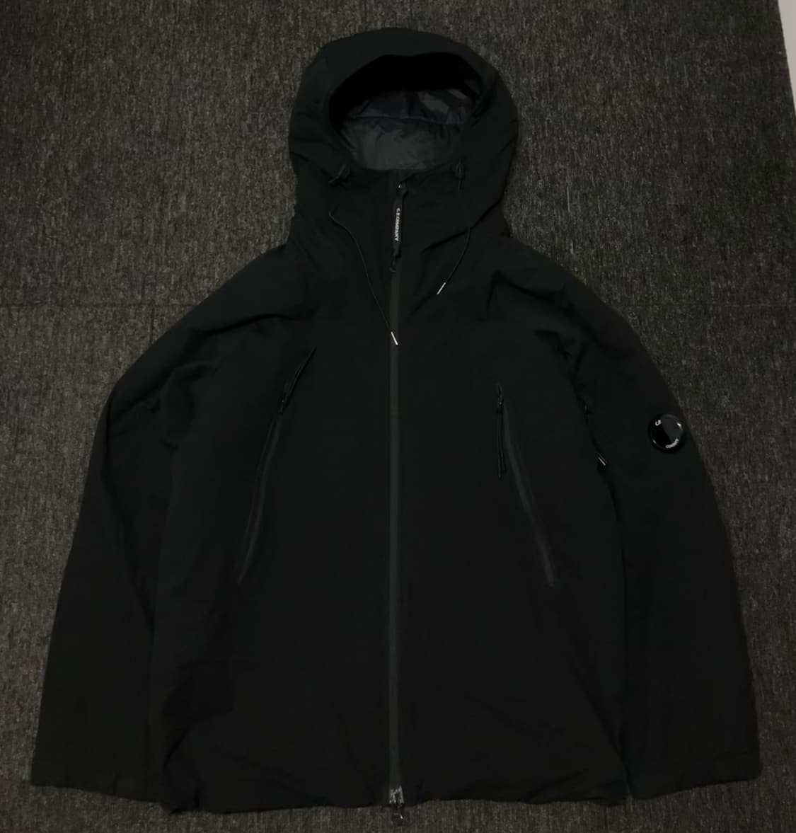 cp company pro-tek 프리마로프트 유틸리티 자켓 상품이미지2