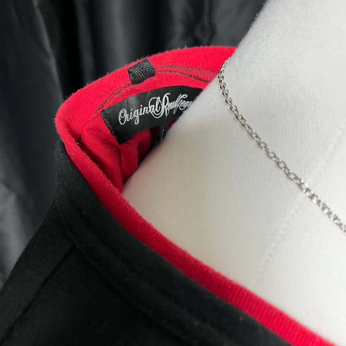 고스펑크 글리터 레터링 롱슬리브 매펑깔 y2k 펑크룩 상품이미지4