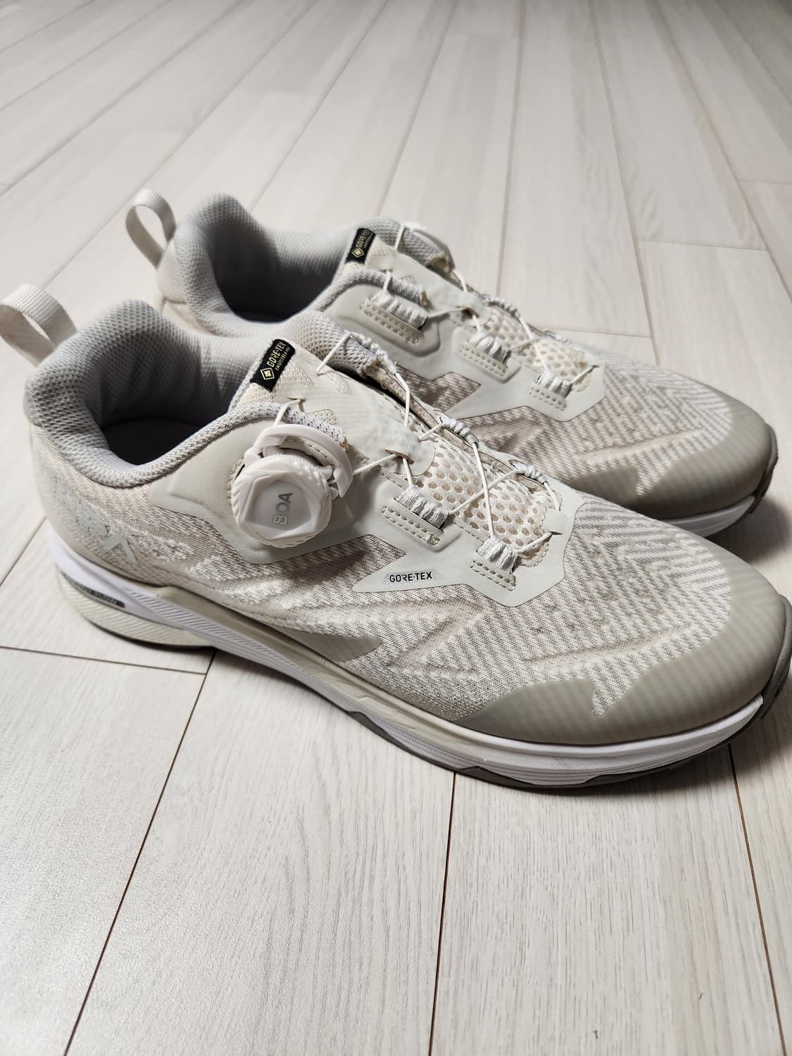 네파 남녀공용 다이얼 휘슬라이저 고어텍스 하이킹화 7KC7620-A03  상품이미지4