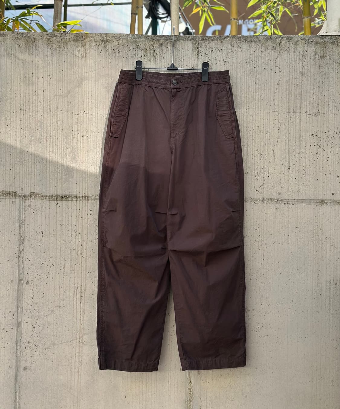 UNIQLO 와이드 파라슈트 팬츠 상품이미지1