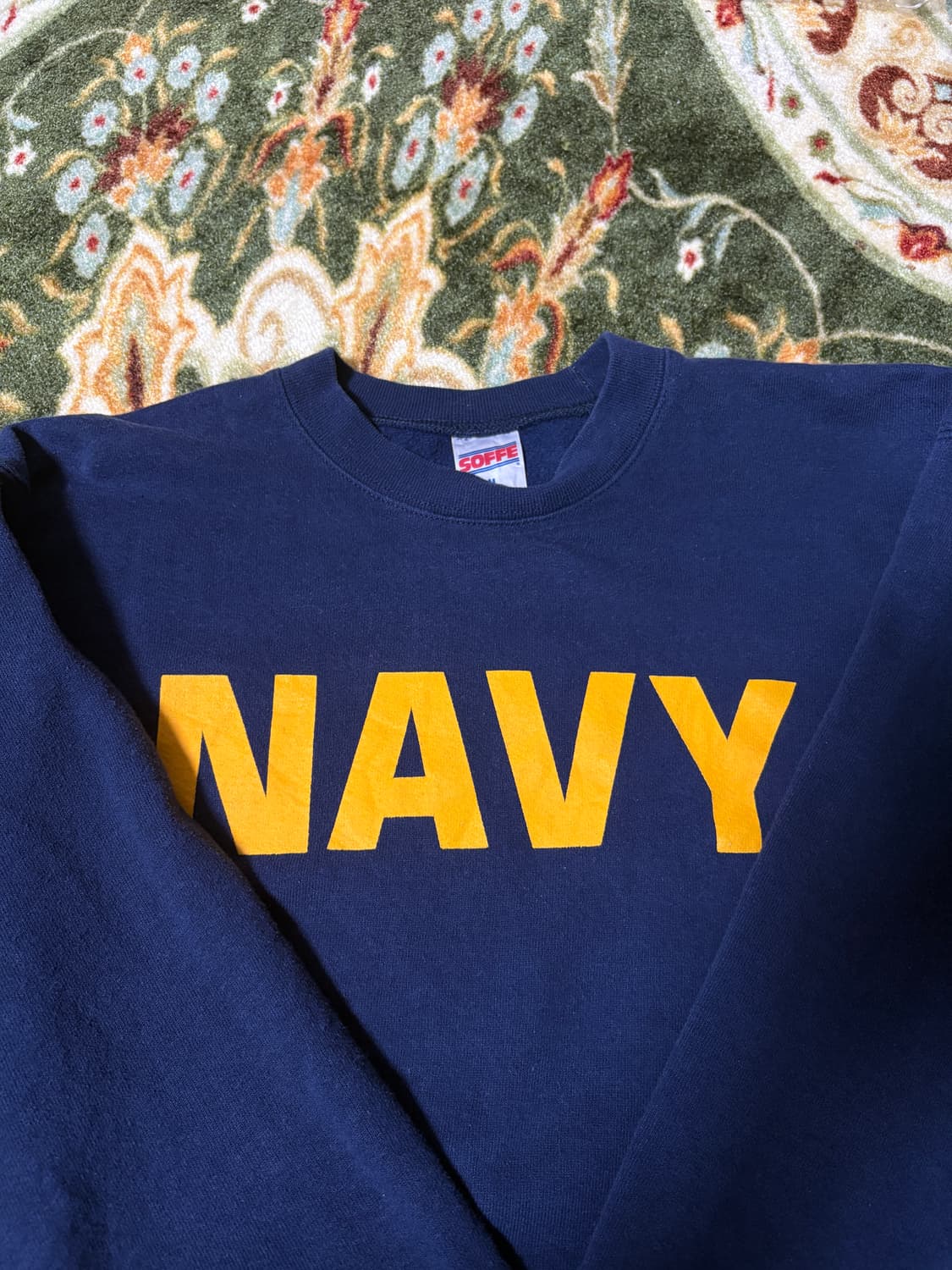 SOFFE 네이비(NAVY) 로고 스웨트셔츠 상품이미지1