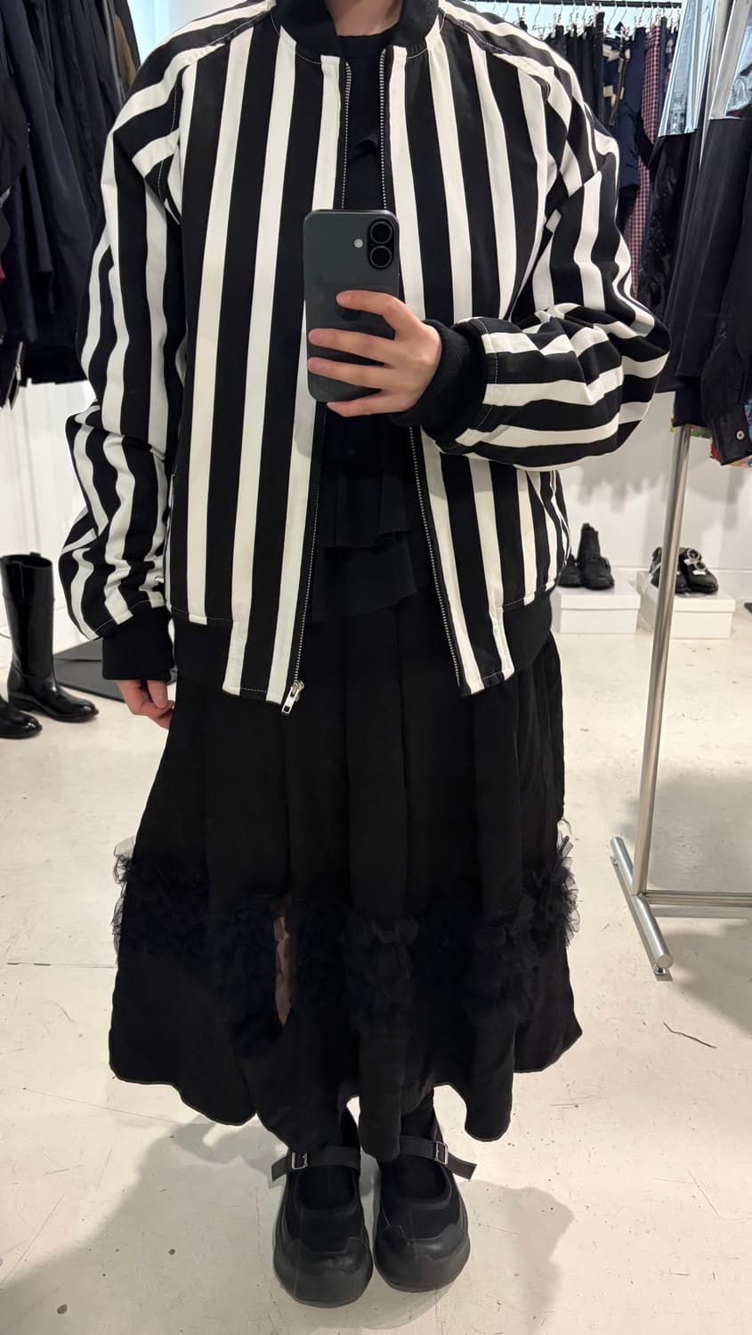 Bold Stripe Bomber Jacket 상품이미지9