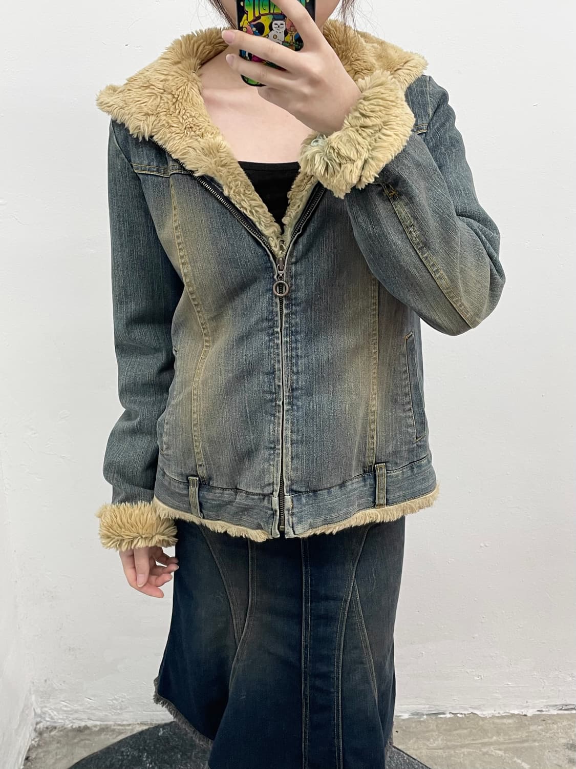 워싱 퍼 후드 데님 자켓  상품이미지4