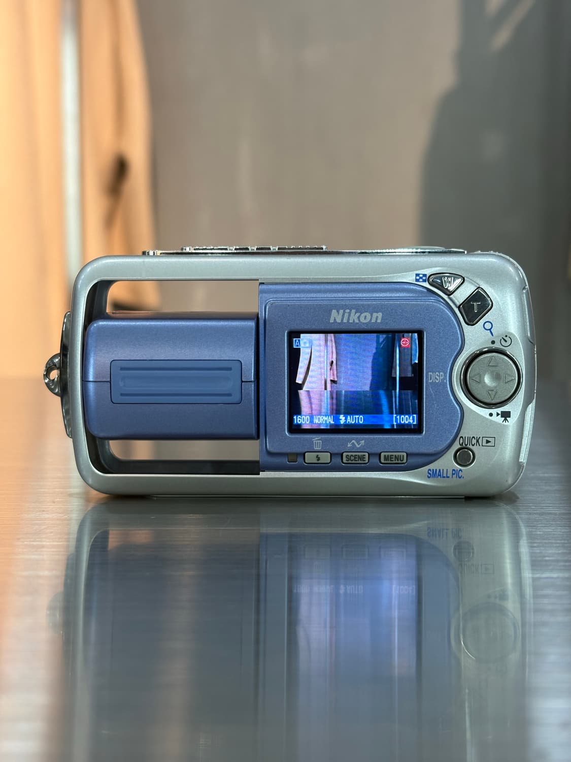 배터리2개/황조지/셀카가능)니콘 쿨픽스 2500 빈티지디카 상품이미지3