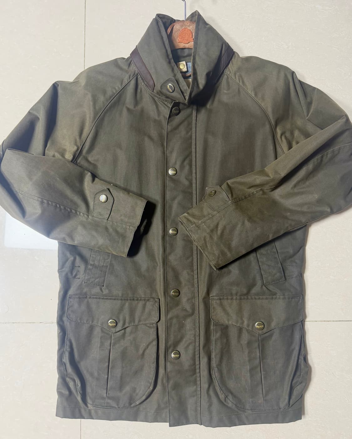 바스통 002. L 사이즈 판매합니다  상품이미지3