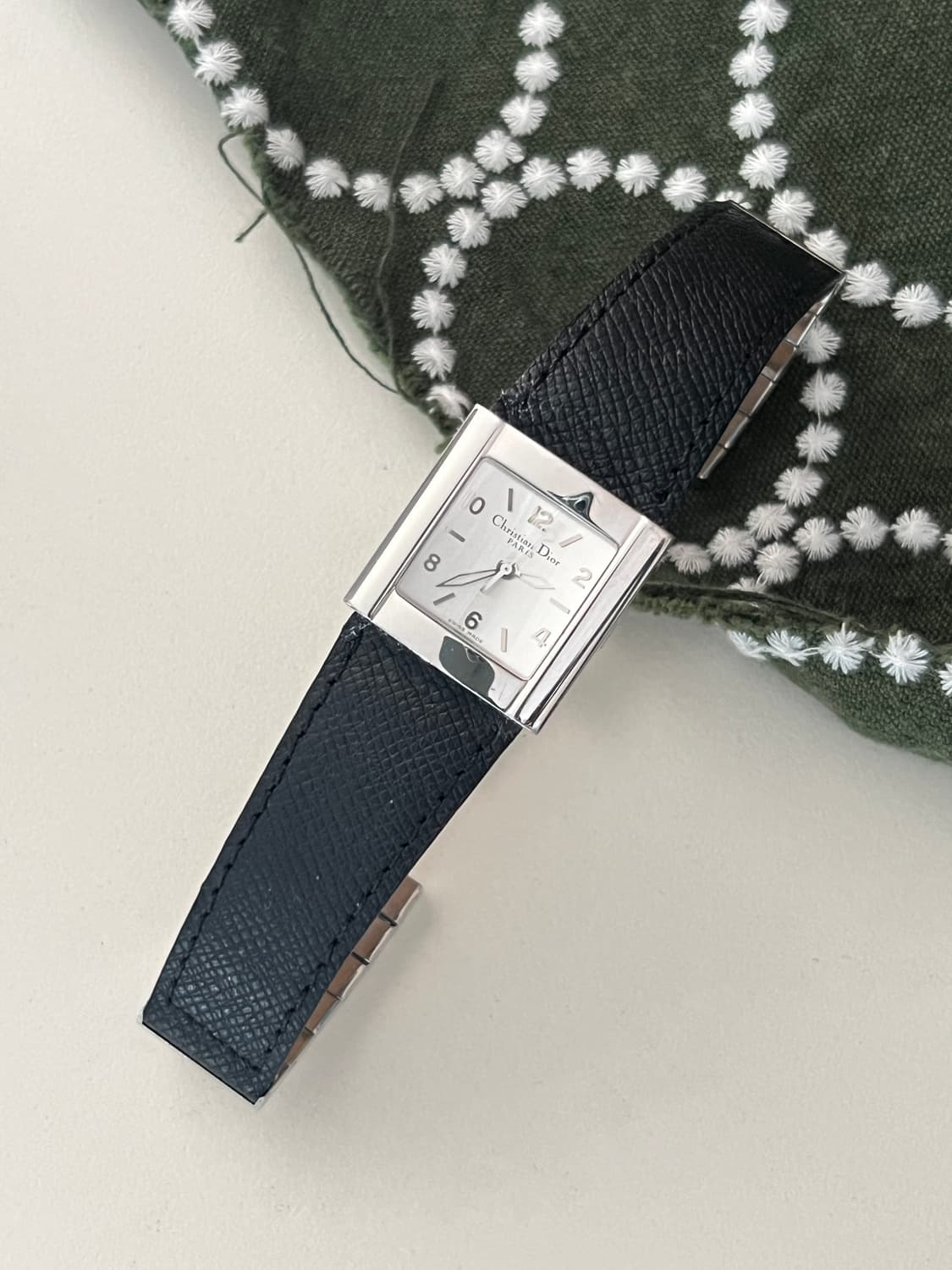 디올 리바 메탈 스퀘어 시계/정품감정 케어 상품이미지5