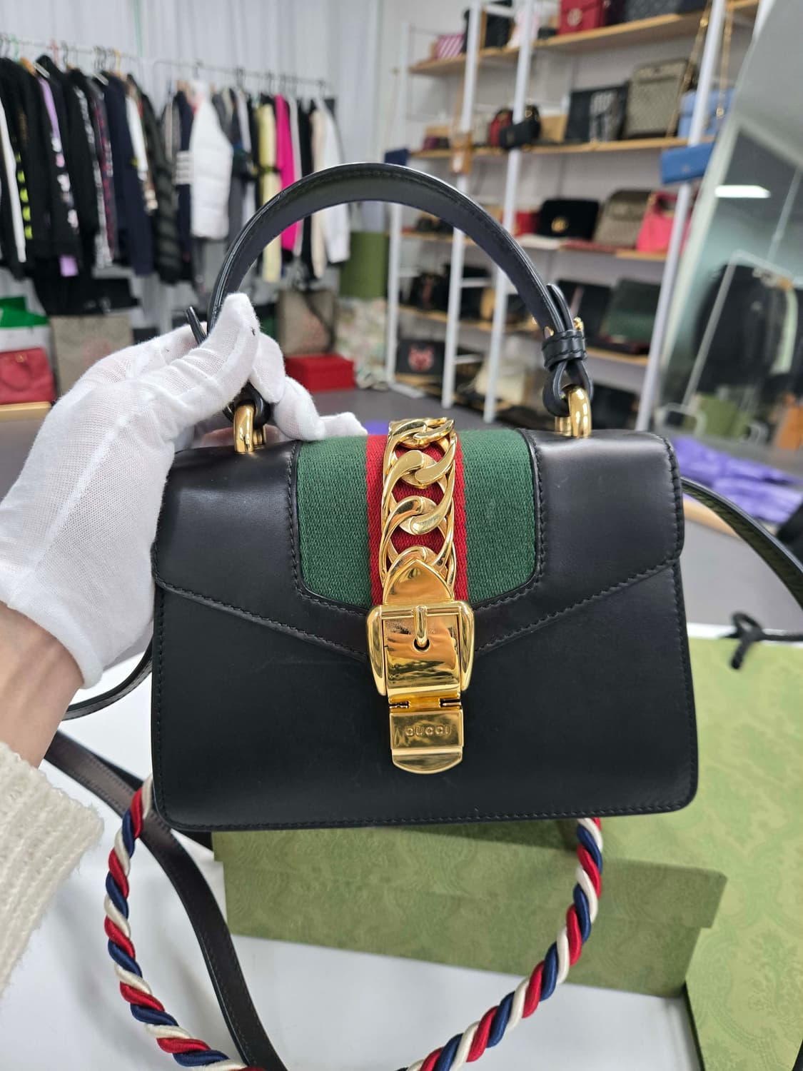 [40%할인] 구찌 실비백 크로스백 상품이미지2