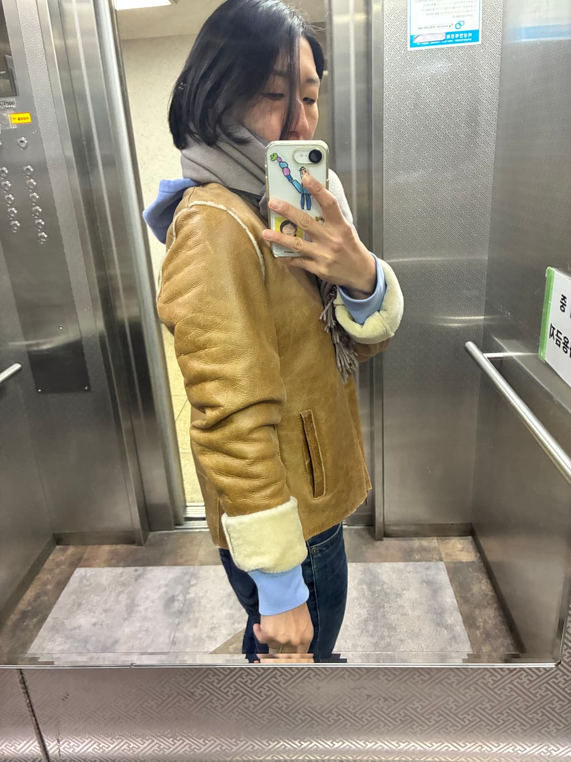 버버리 런던 양가죽 시어링 무스탕 (55 추천) 상품이미지1