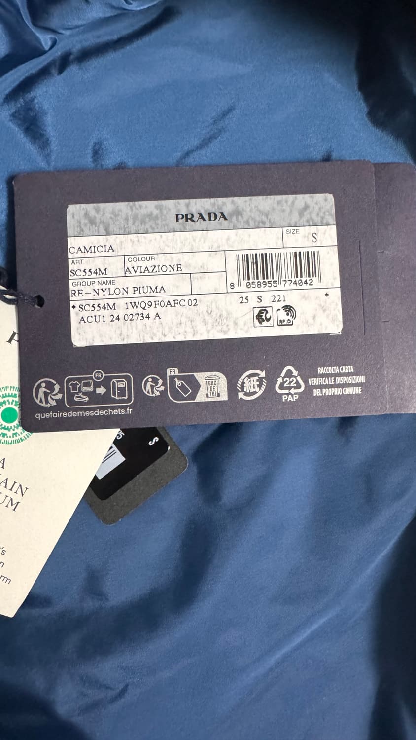 프라다 리나일론 경량 셔츠 상품이미지5