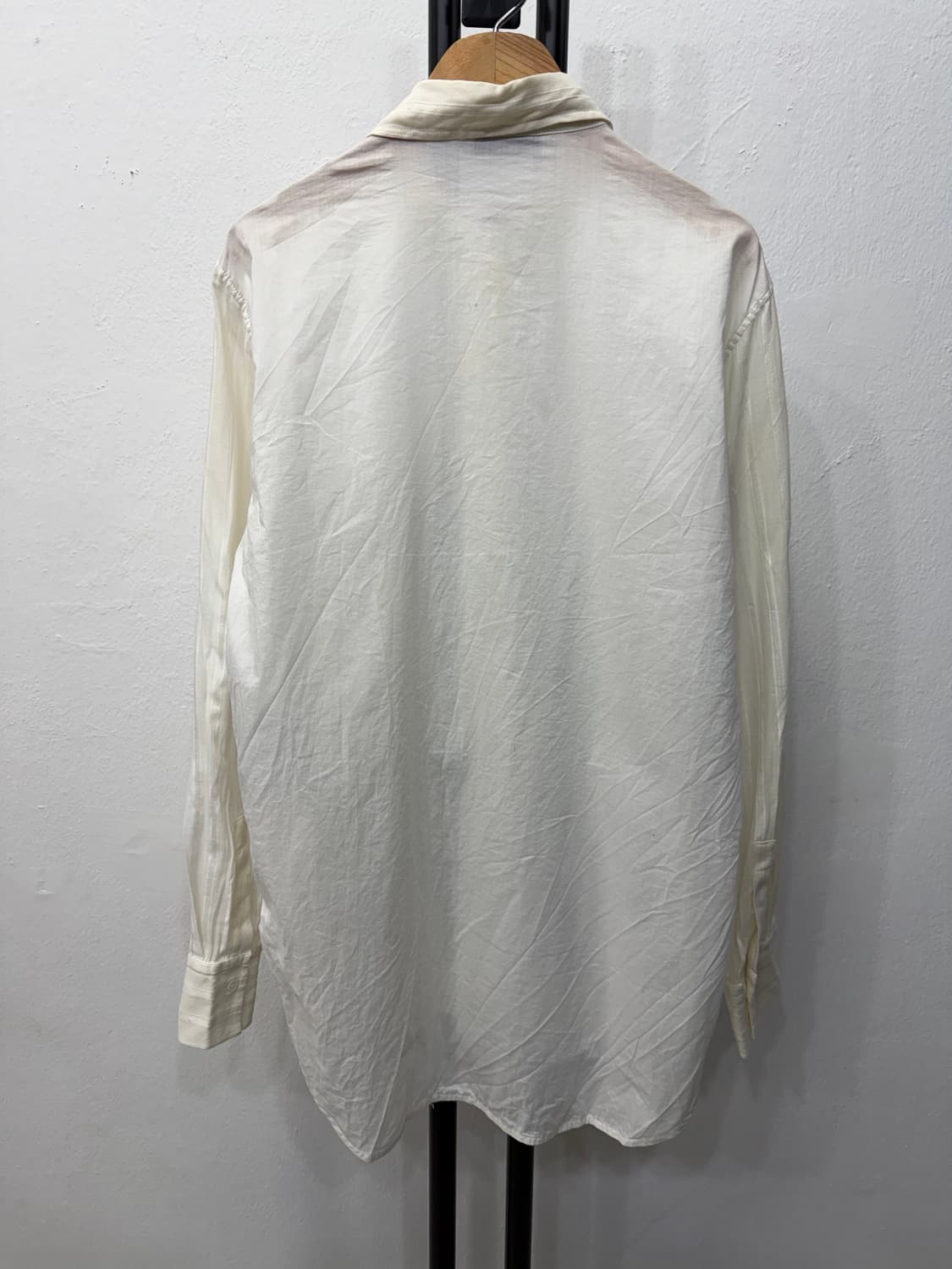 정품) 산드로 여성 자수 스트라이프 셔츠 1 상품이미지4