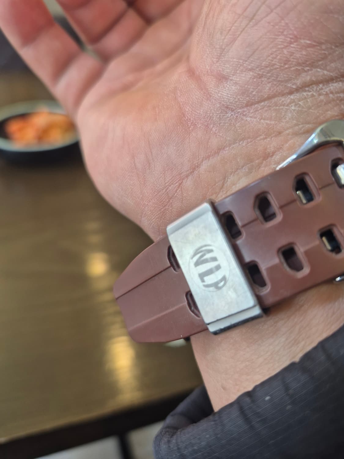 g shock gr b100 와일드라이프플로미싱 상품이미지4