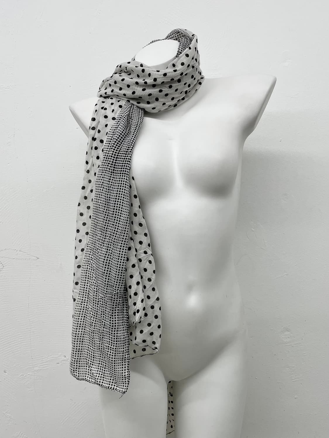 너드모리 도트 체크 머플러  상품이미지7