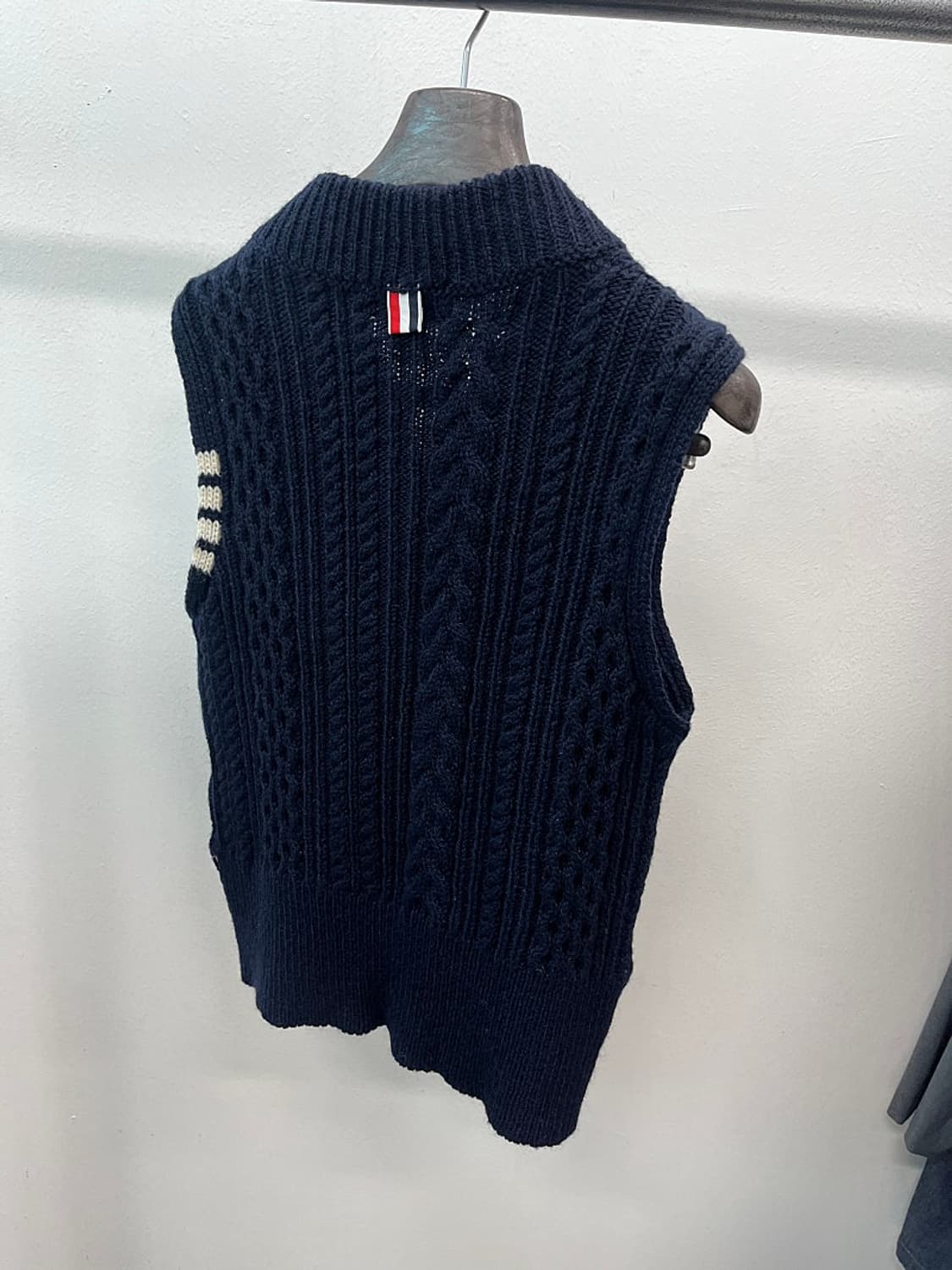 105) 톰브라운 신형 도네갈 케이블 베스트  상품이미지8