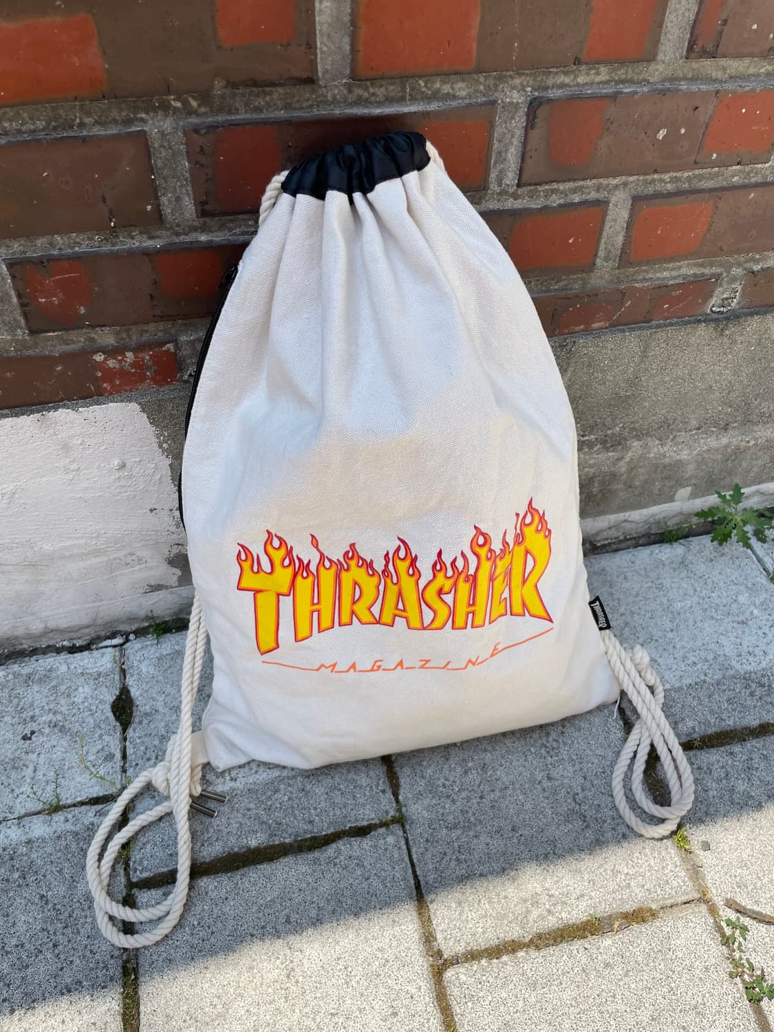 Thrasher 트레셔 플레임 로고 캔버스 스트링 짐색 상품이미지3