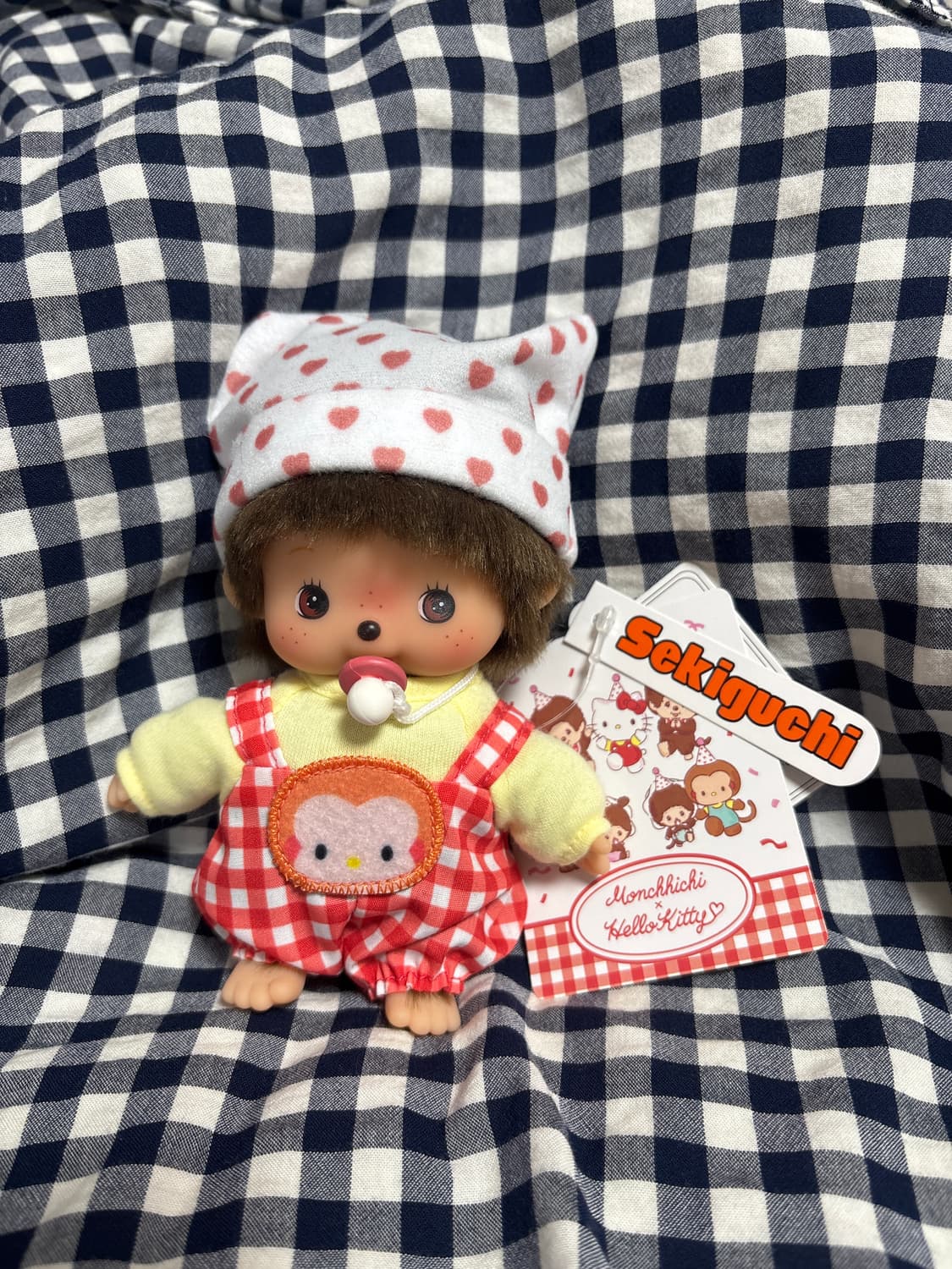 몬치치 헬로키티 인형 상품이미지1