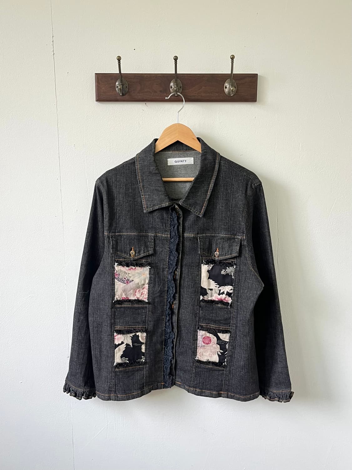 QUINTY 패치워크 프릴 데님 자켓 상품이미지1