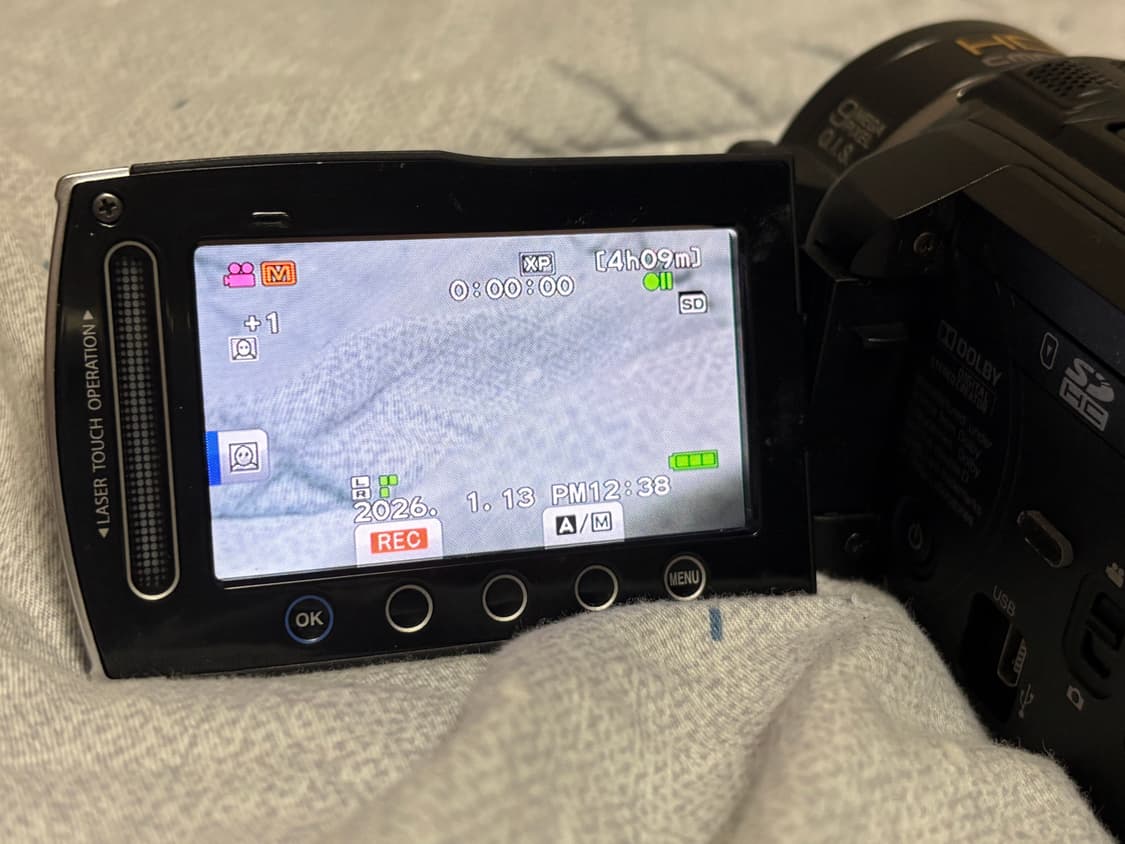 JVC 에버리오 GZ-HM400 캠코더 상품이미지3