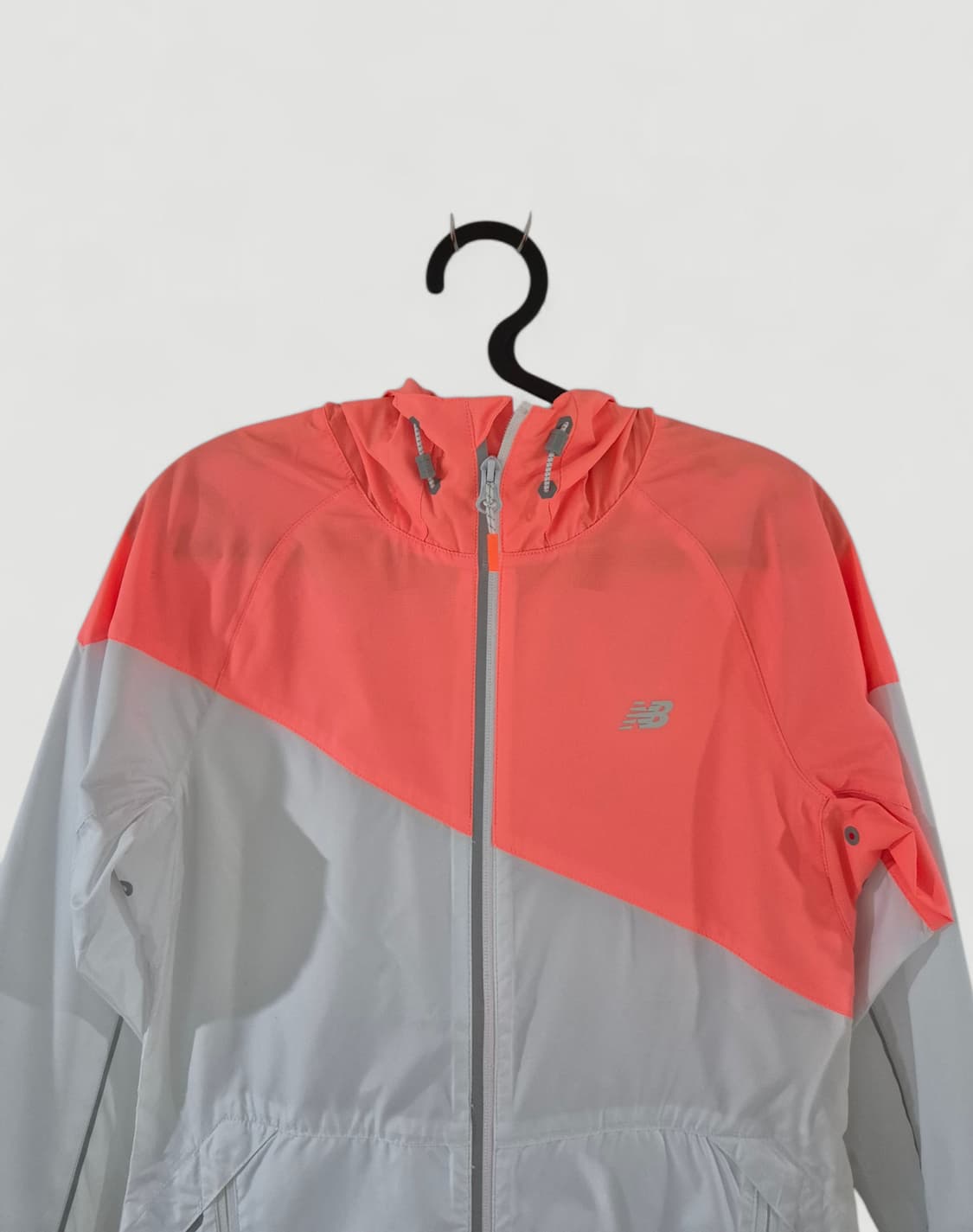 [85]뉴발란스 바람막이자켓 봄여름시즌 여성용 상품이미지1