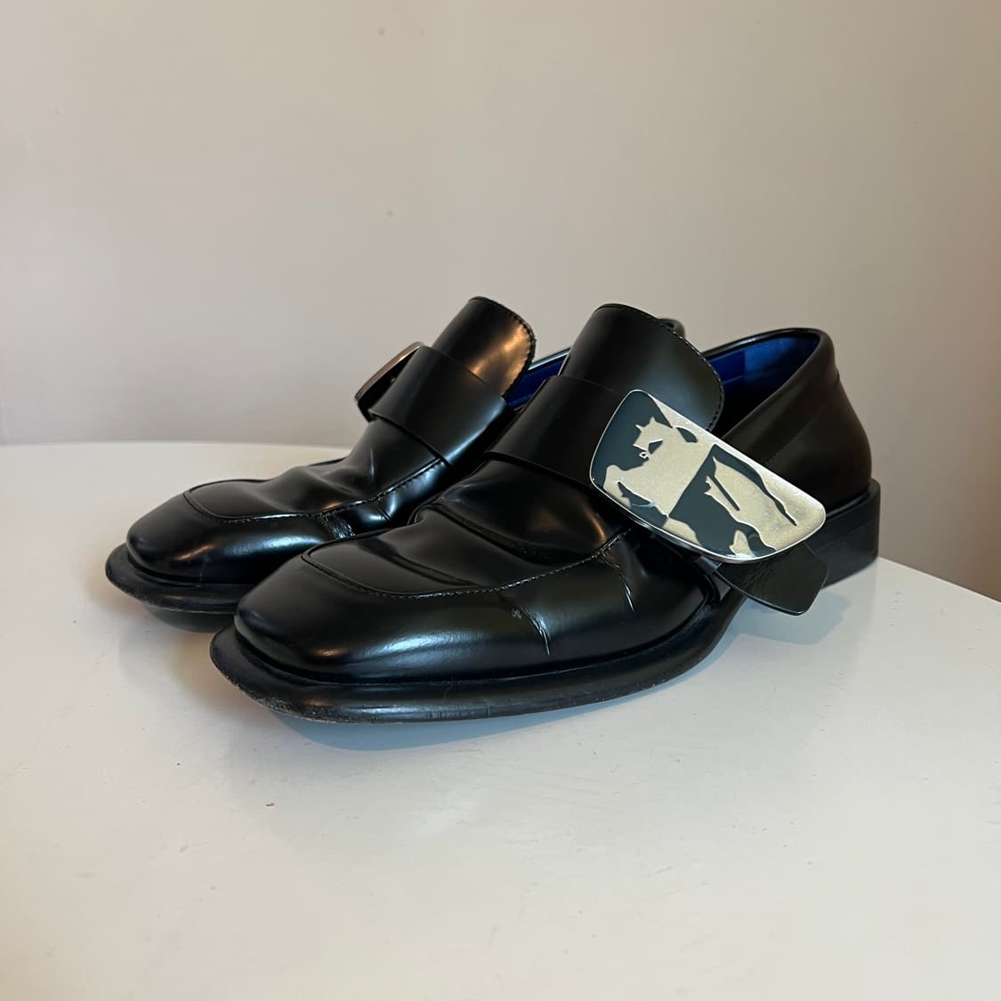 버버리 쉴드 이퀘스트리안 나이트 슈즈 상품이미지1