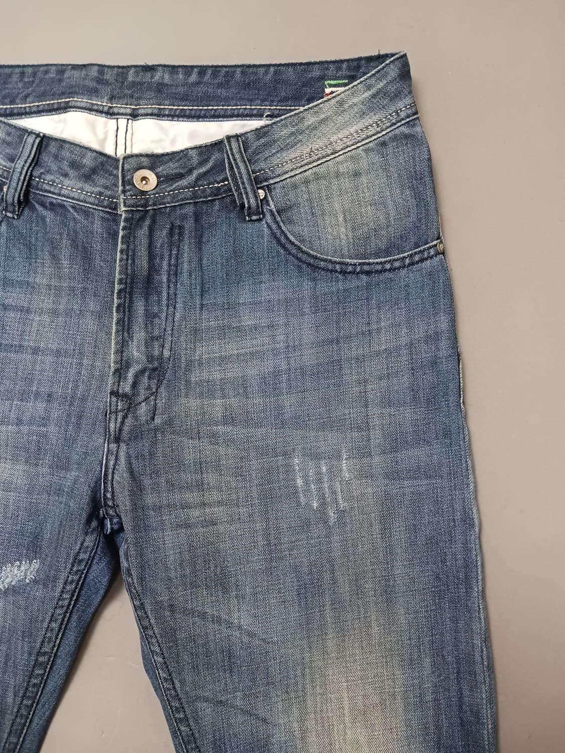 [32] 디젤 데미지 워싱 슬림 스트레이트진 청바지 상품이미지4