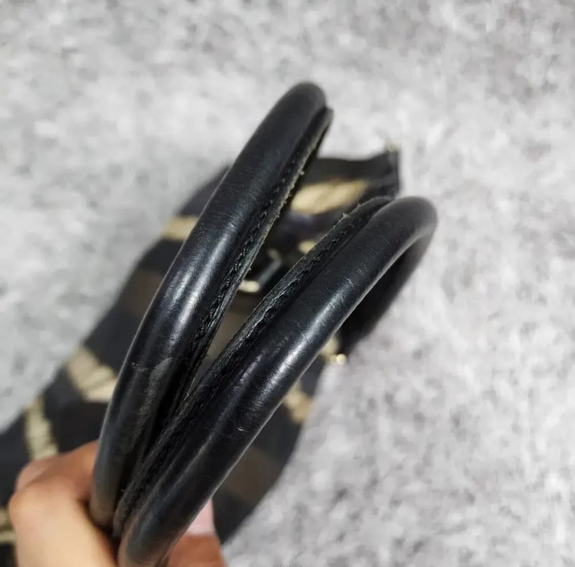 펜디 토트백 상품이미지4