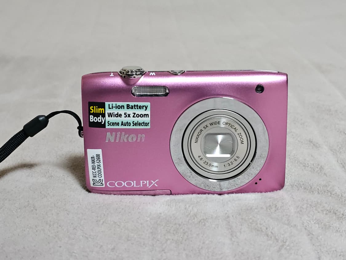 니콘 쿨픽스 S2600 핑크색 디지털 카메라 상품이미지2