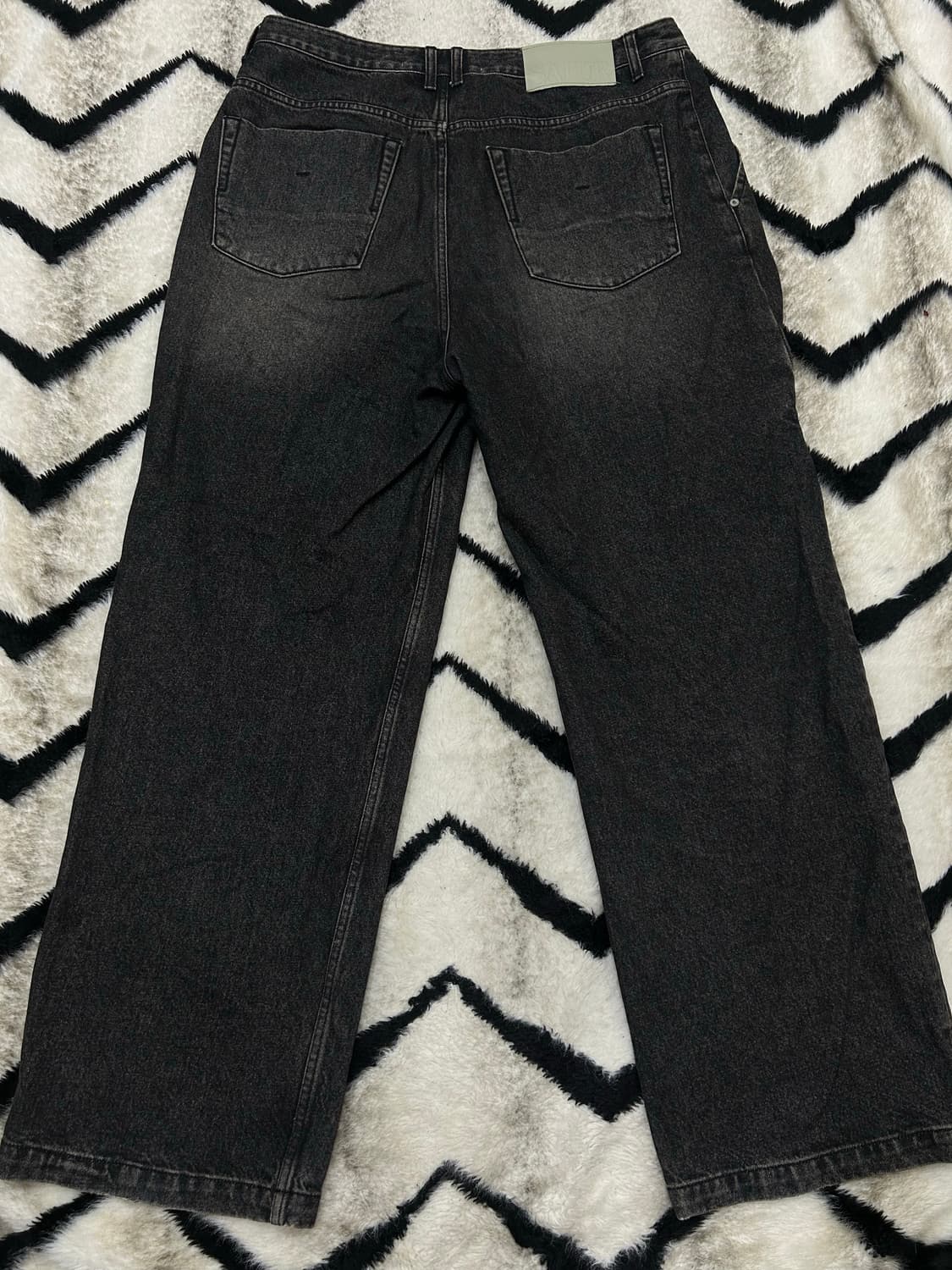 [XL]Satur 세터 비날레스 브러쉬 워시드 데님팬츠 상품이미지3