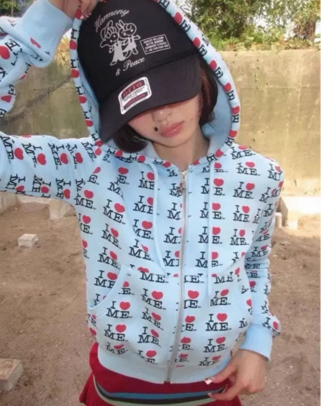 애슐리윌리엄스 아일릿 러브미 후드집업 상품이미지3