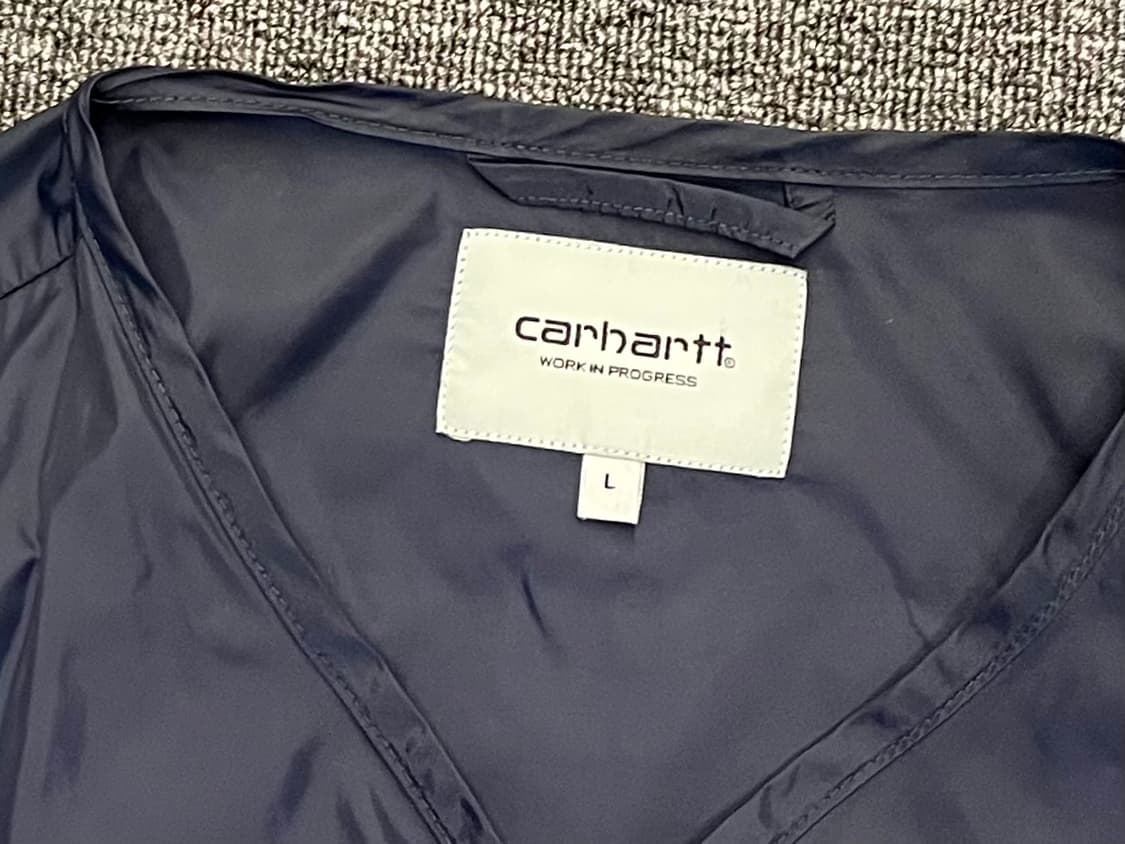 [105] 칼하트 WIP 네이비 바람막이 L  상품이미지3