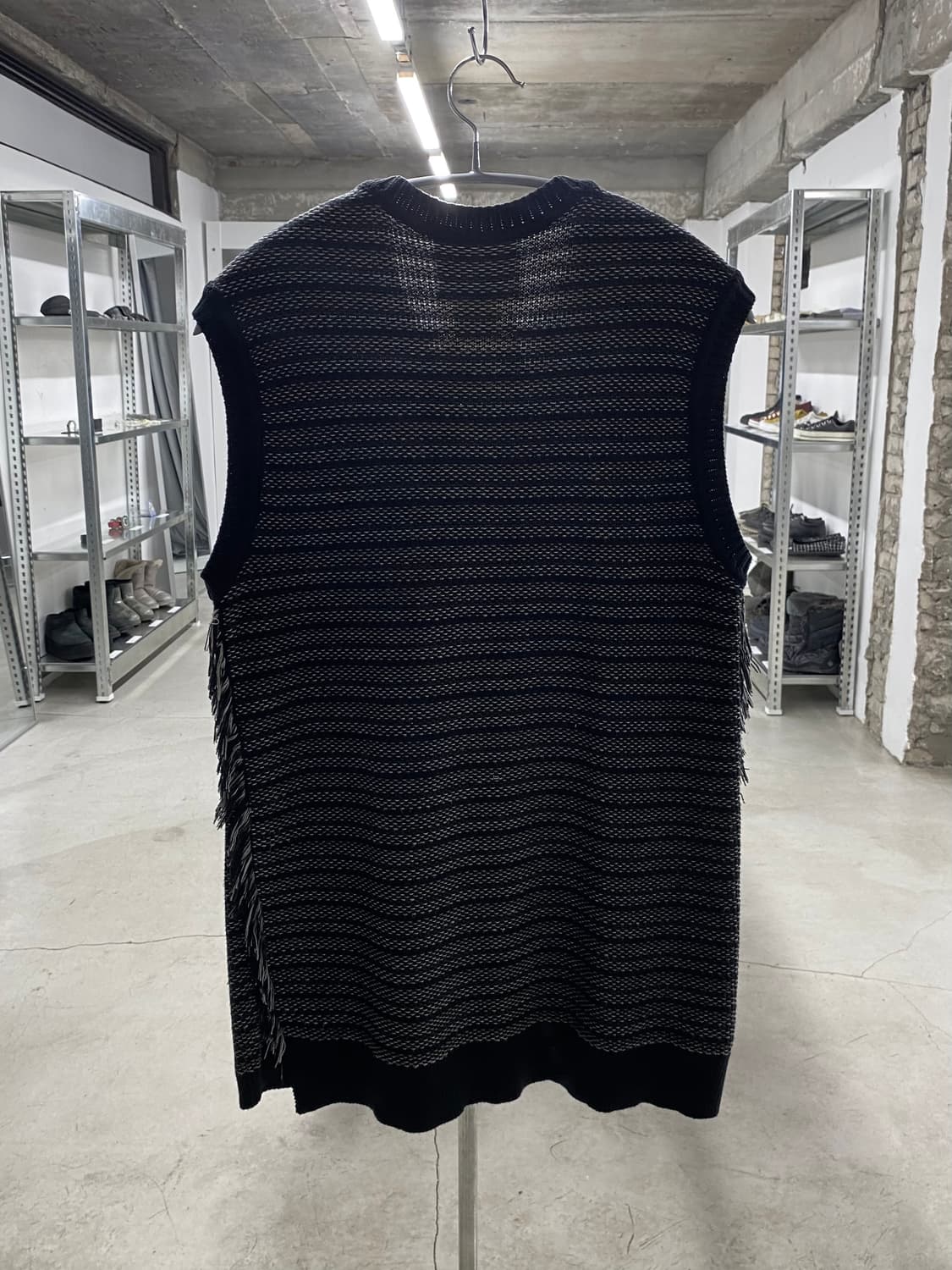 스테판 슈나이더 프린지 베스트 상품이미지3