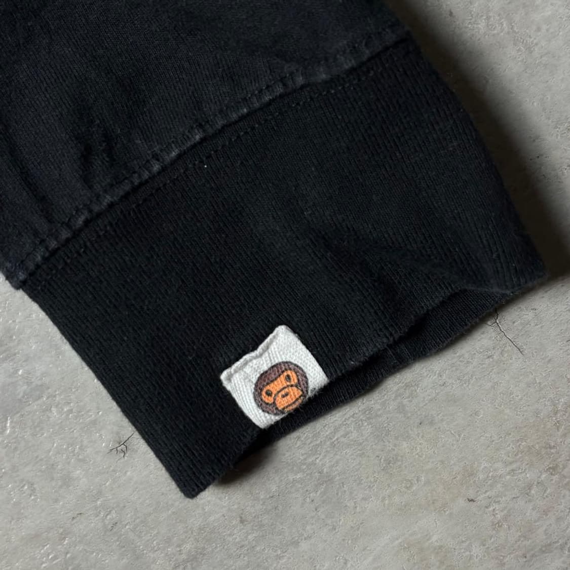  베이프 베이비 마일로 듀얼 캐릭터 롱슬리브 티셔츠 블랙 상품이미지8