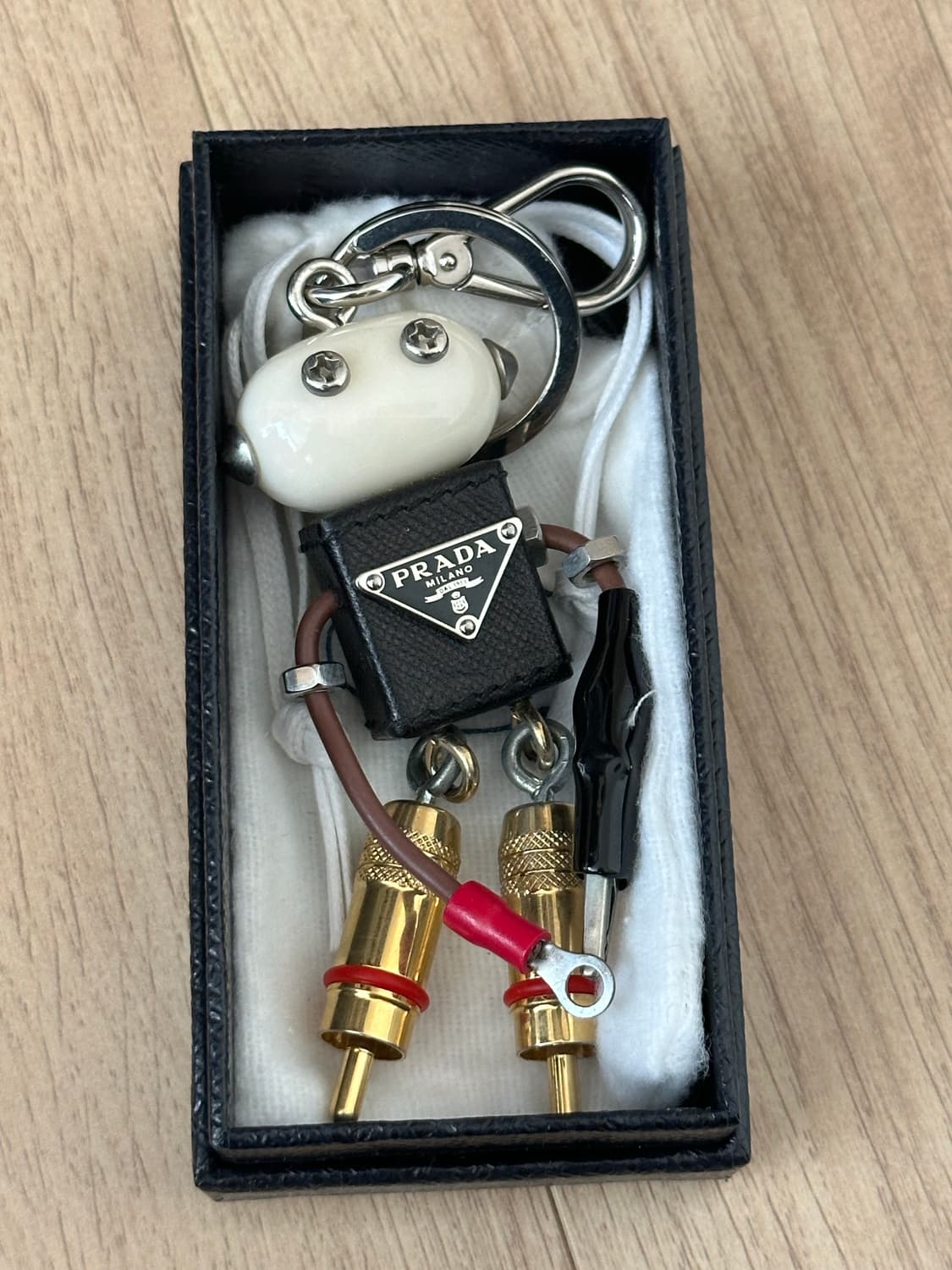 프라다 에드워드 키링 상품이미지1