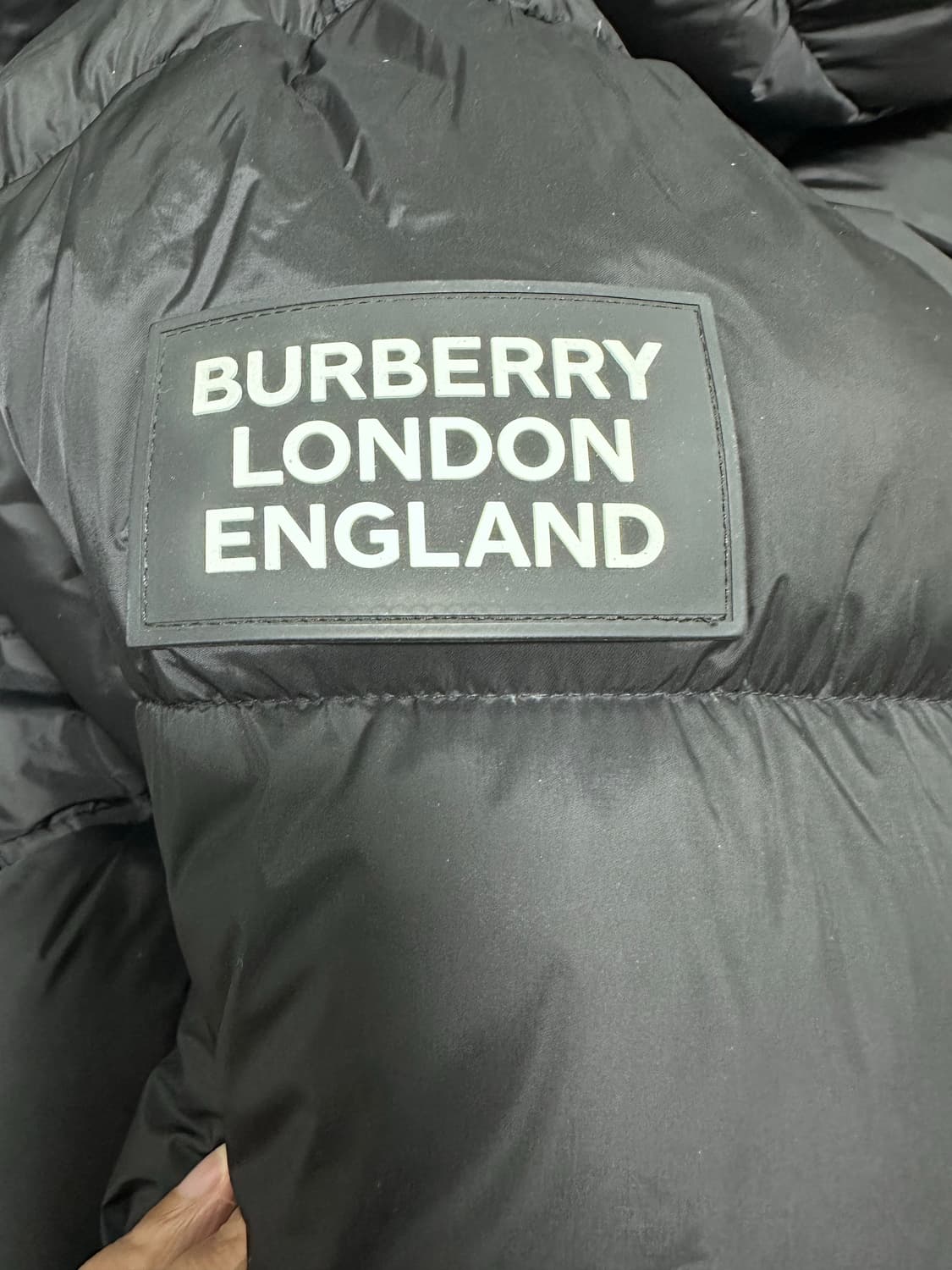 버버리 남자 롱 패딩 S 블랙 상품이미지8